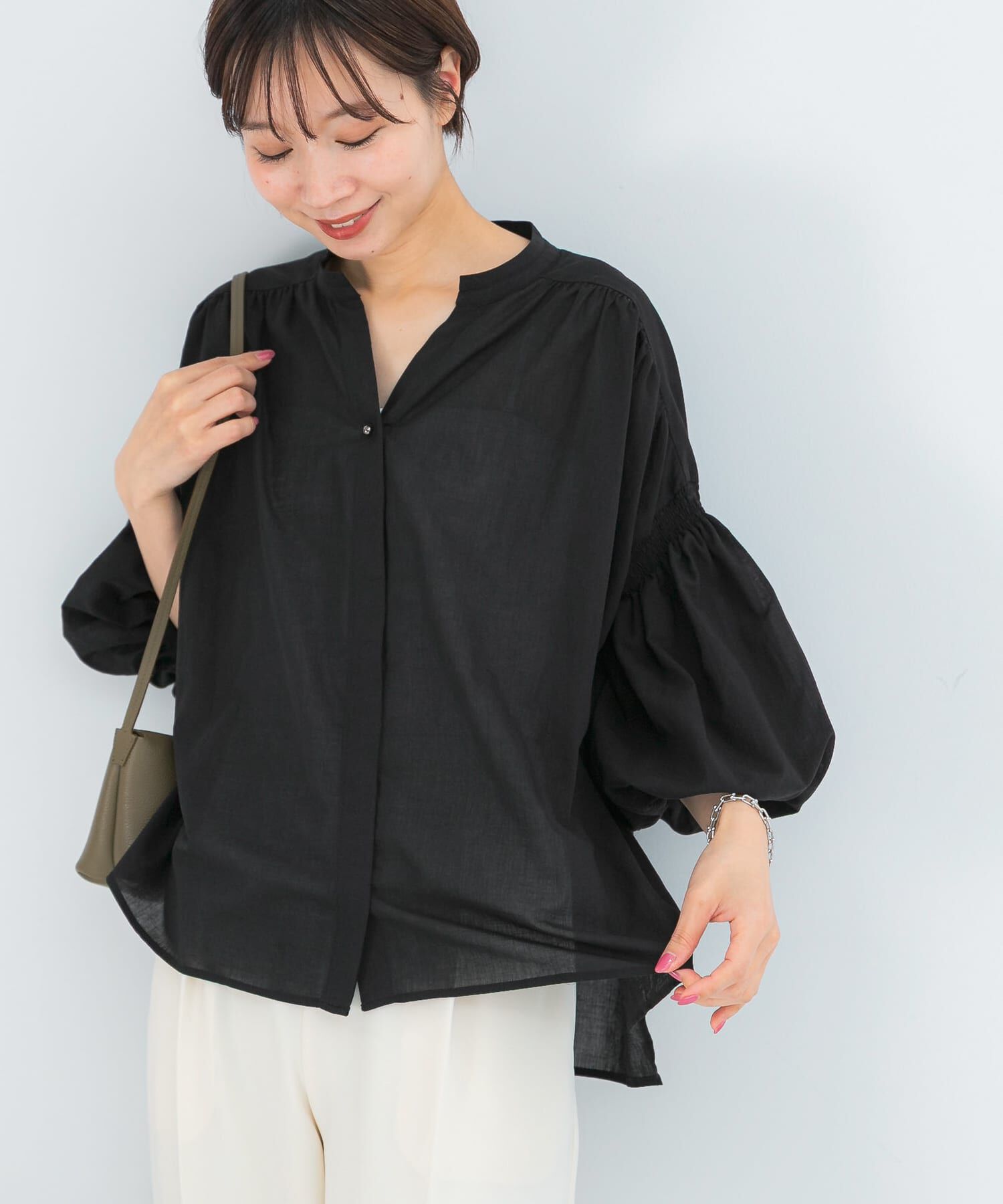 URBAN RESEARCH ROSSO「『WEB限定』コットンボイルバルーンスリーブブラウス」|シャツ・ブラウス|