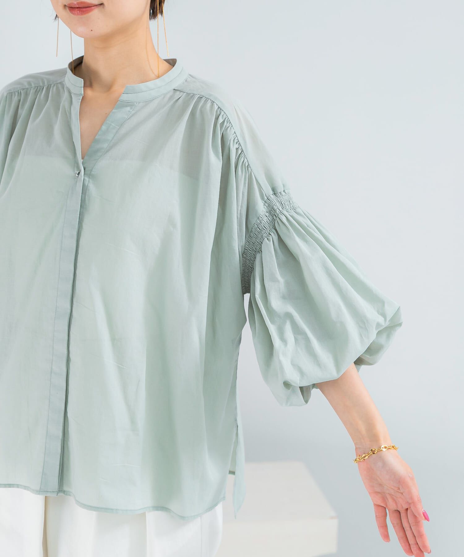 URBAN RESEARCH ROSSO「『WEB限定』コットンボイルバルーンスリーブブラウス」|シャツ・ブラウス|