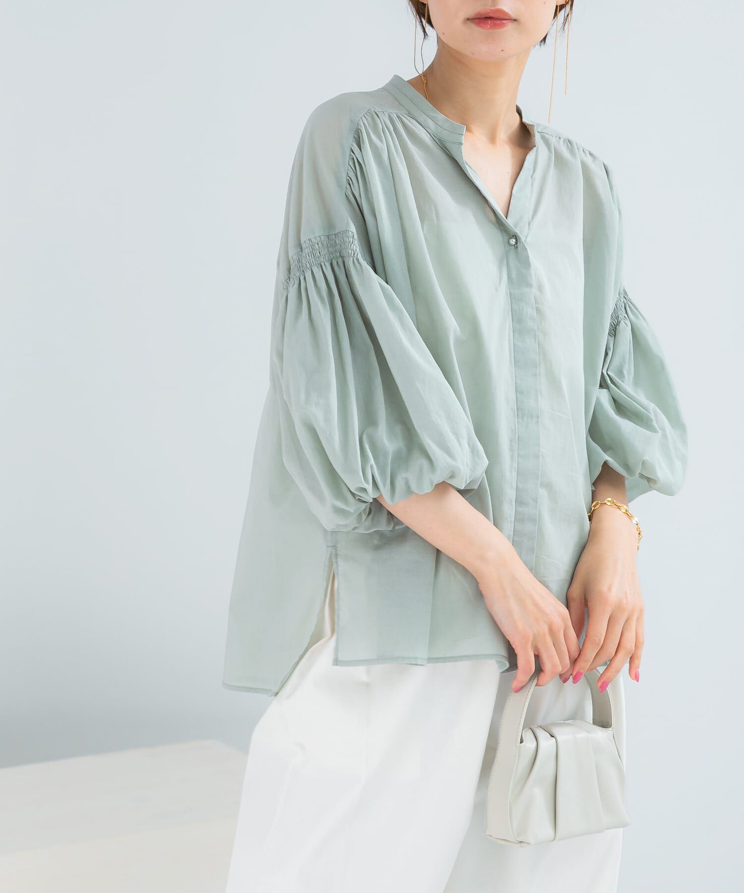 URBAN RESEARCH ROSSO「『WEB限定』コットンボイルバルーンスリーブブラウス」|シャツ・ブラウス|