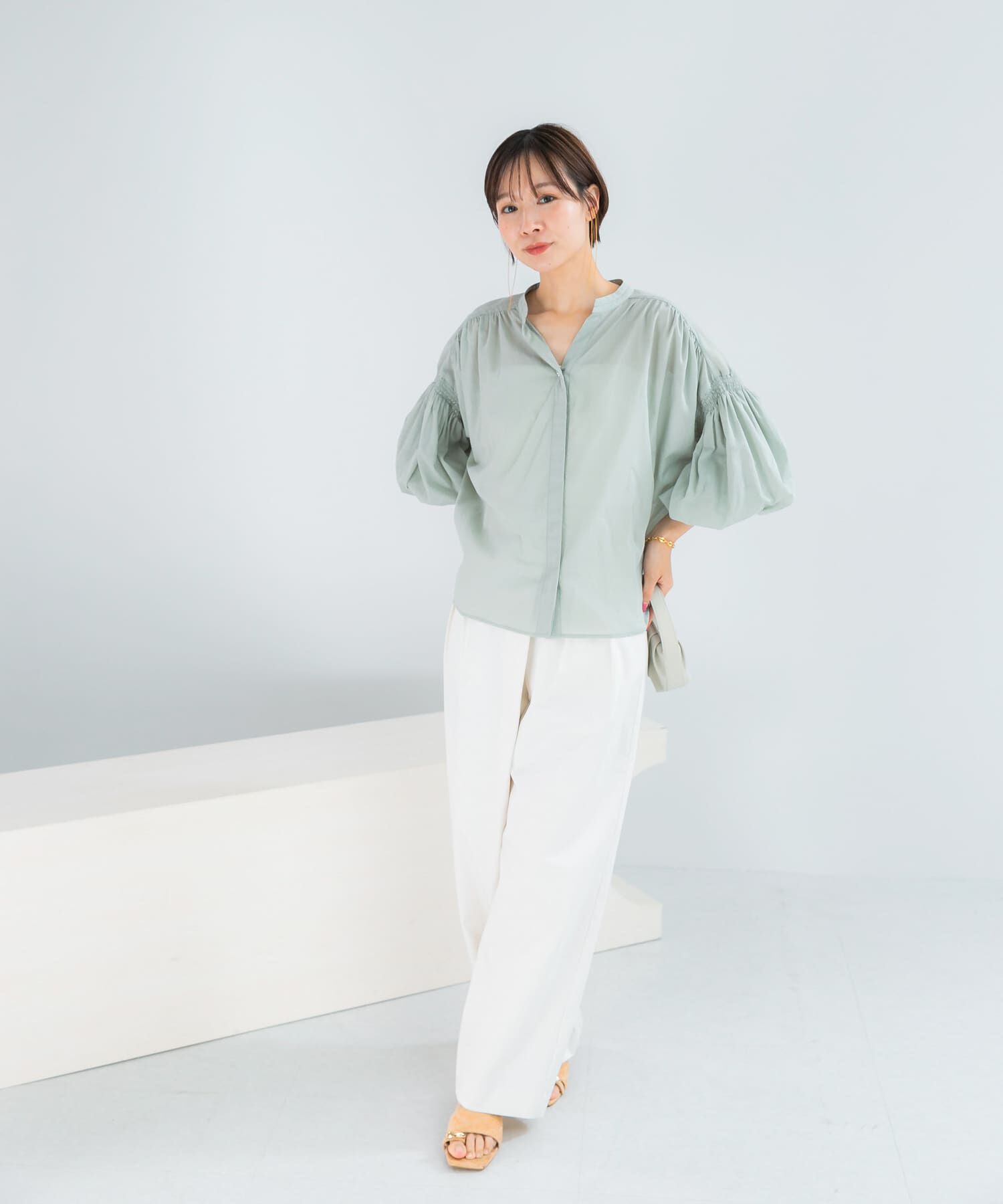 URBAN RESEARCH ROSSO「『WEB限定』コットンボイルバルーンスリーブブラウス」|シャツ・ブラウス|