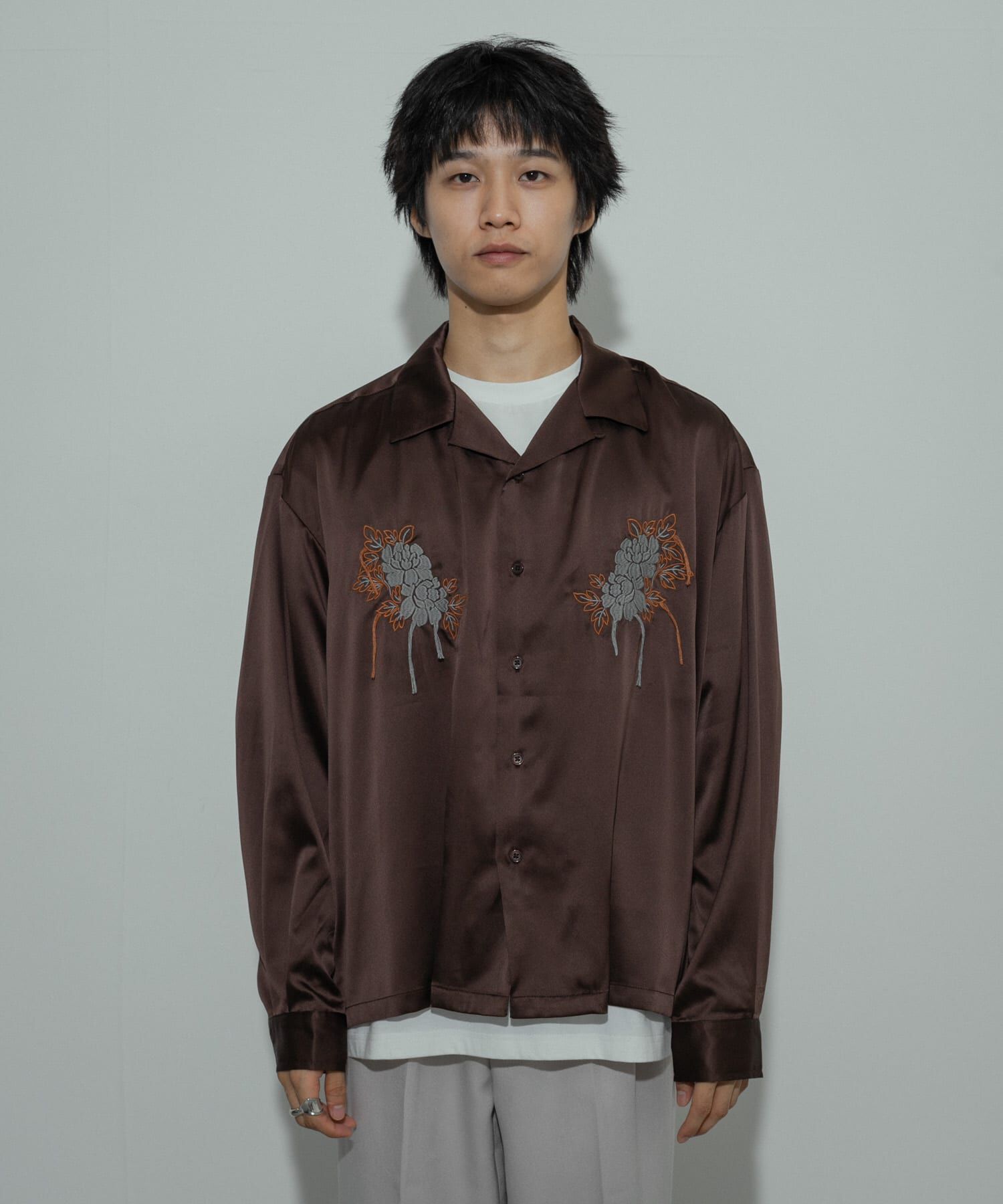 SENSE OF PLACE by URBAN RESEARCH「ボタニカルシシュウロングスリーブシャツ」|シャツ・ブラウス|