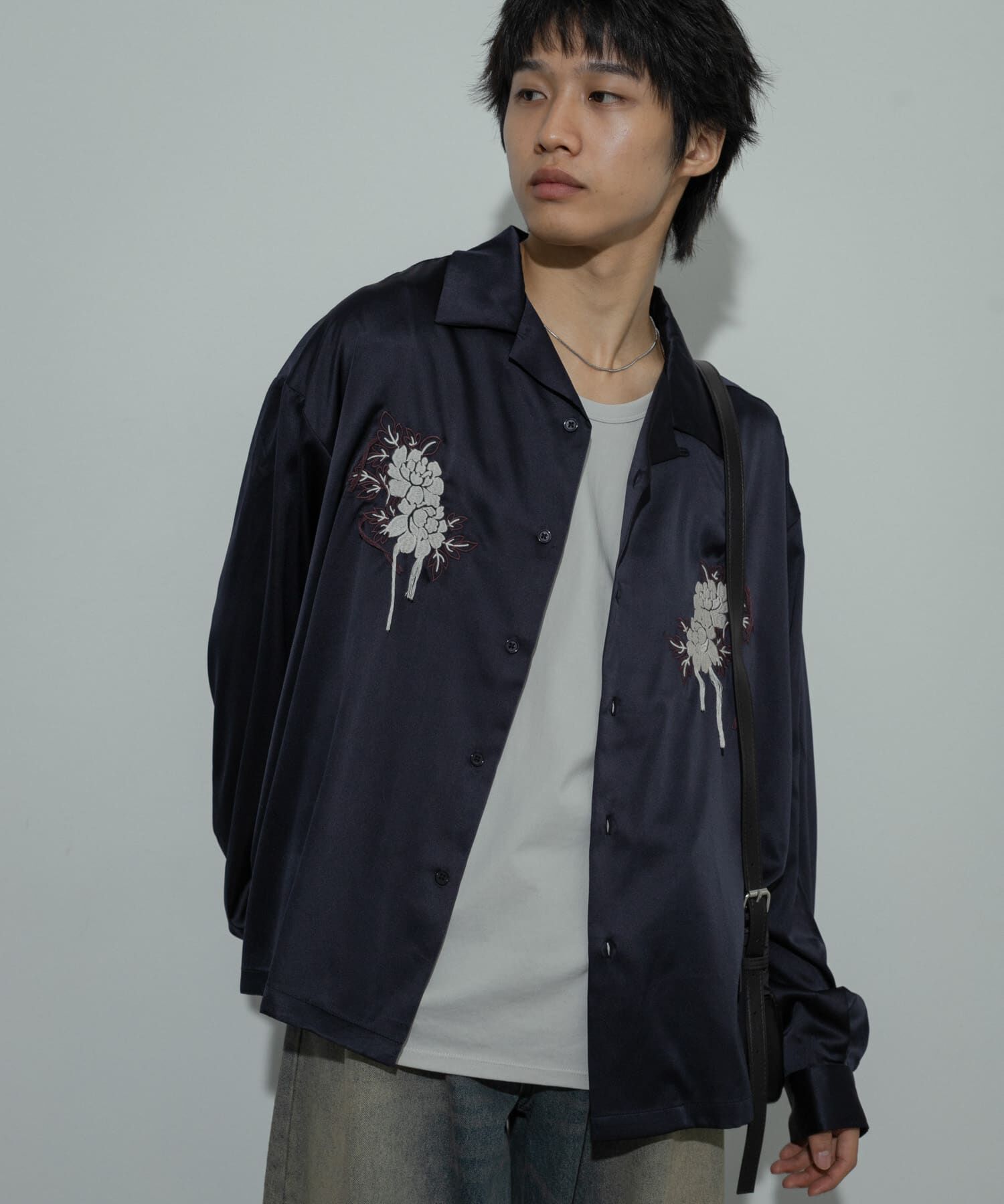 SENSE OF PLACE by URBAN RESEARCH「ボタニカルシシュウロングスリーブシャツ」|シャツ・ブラウス|