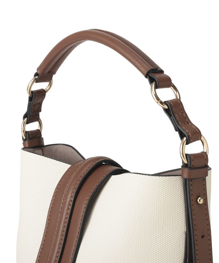 YECCA VECCA「ポーチインショルダーバッグ」|ショルダー・メッセンジャー|