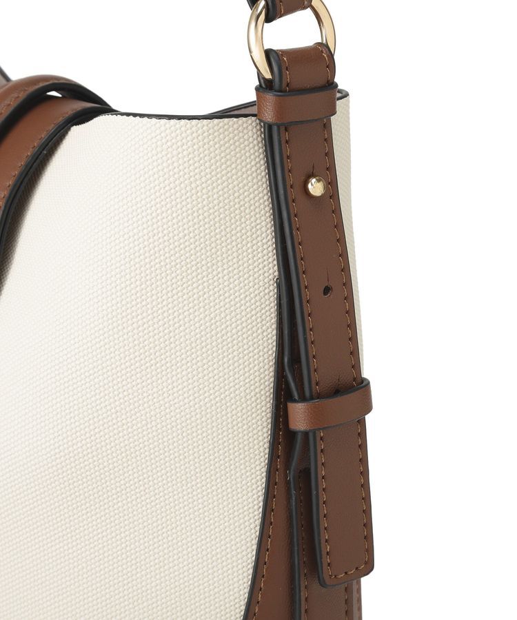 YECCA VECCA「ポーチインショルダーバッグ」|ショルダー・メッセンジャー|