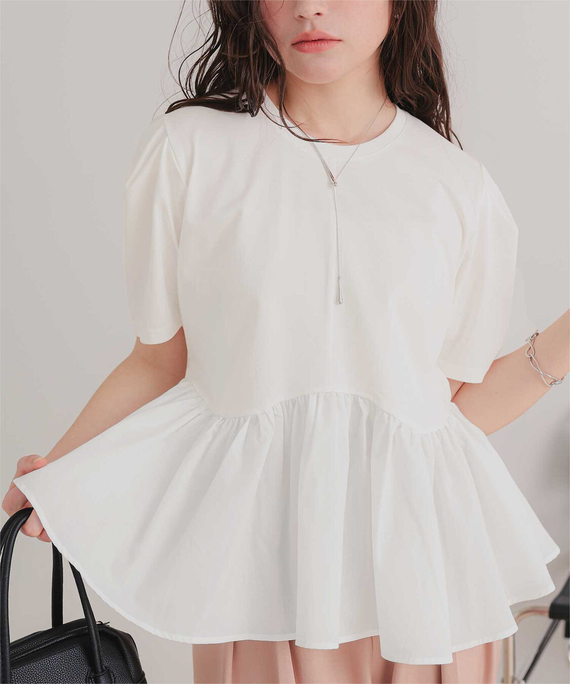 titivate「【サステナブル】カットソードッキングペプラムトップス」|Tシャツ・カットソー|