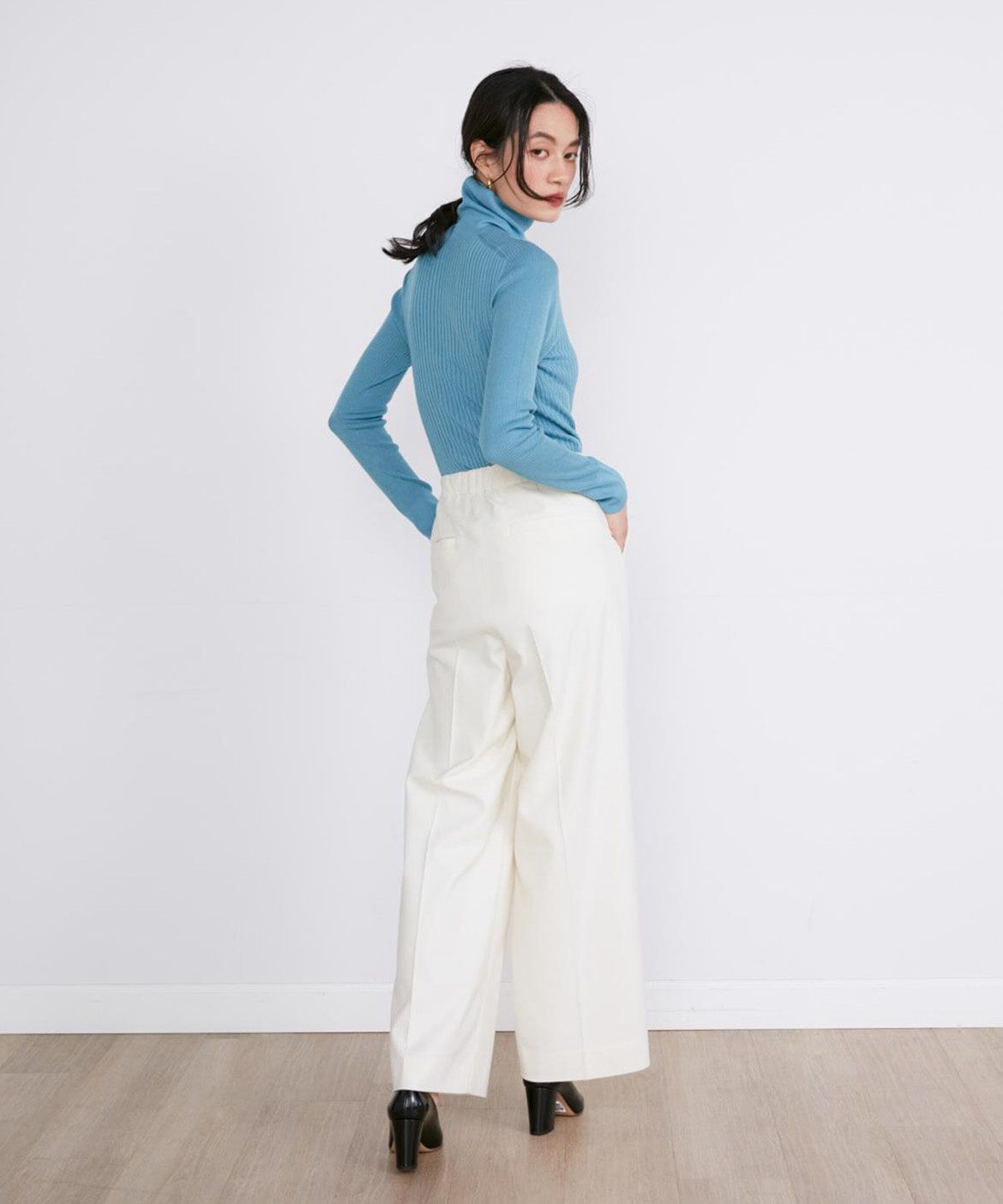INED「Aimeeウール混美脚ワイドパンツ」|スラックス|