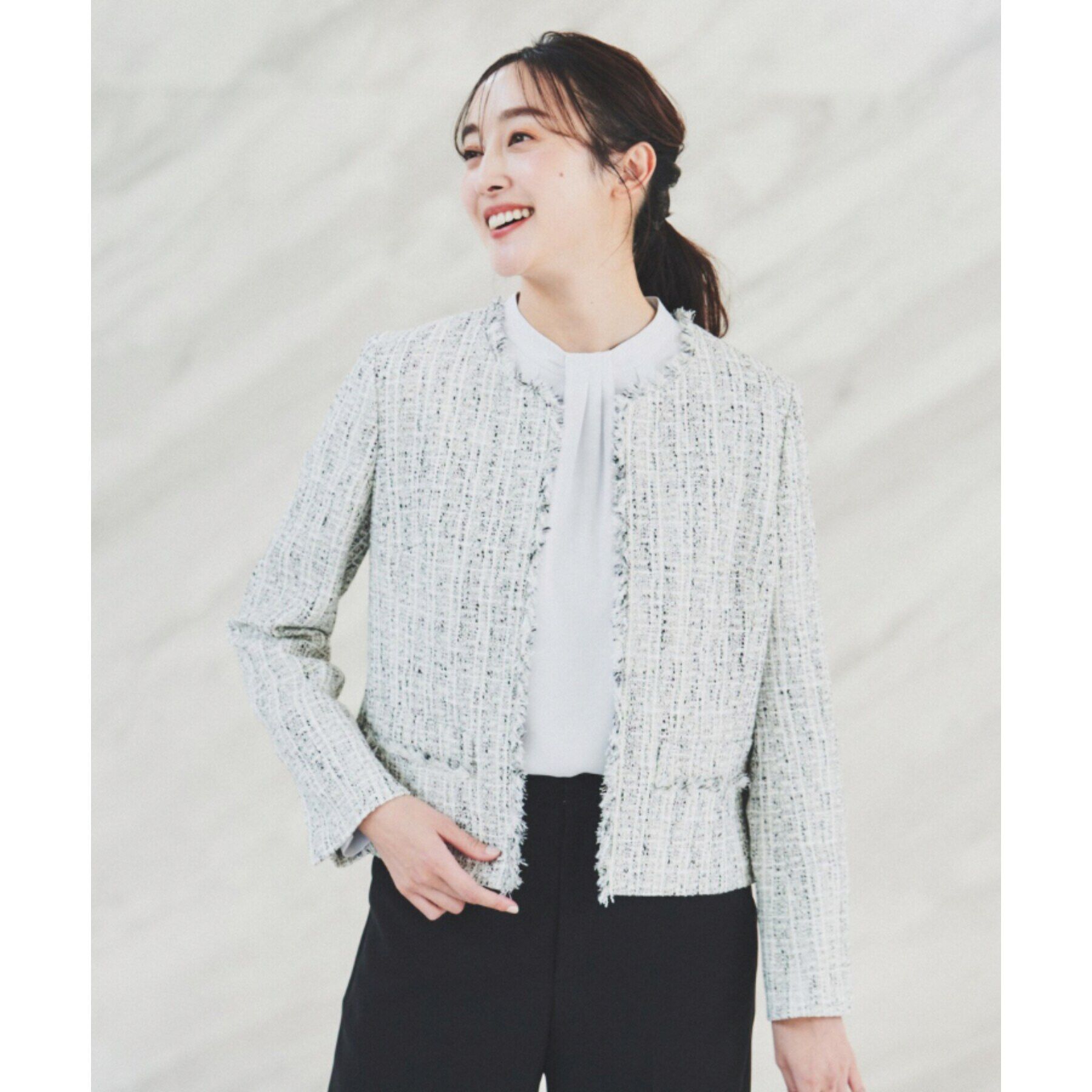 UNTITLED「【入卒/セレモニー/通勤】ラメツイード ノーカラージャケット」|ノーカラージャケット|グレージュ(450)