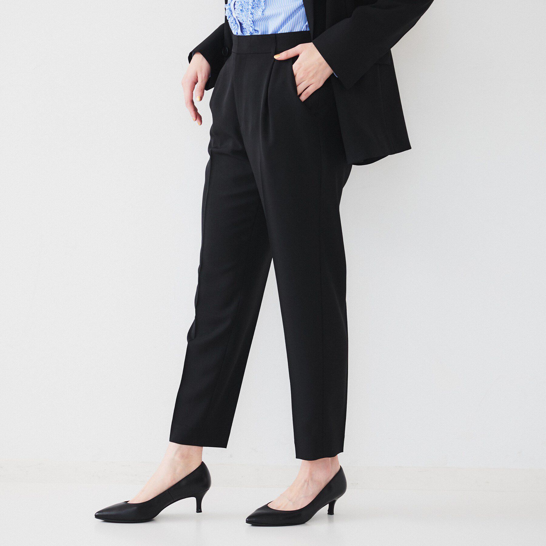 UNTITLED「【接触冷感/UV/セットアップ可能】ライトウェイト タックテーパードパンツ」|その他|