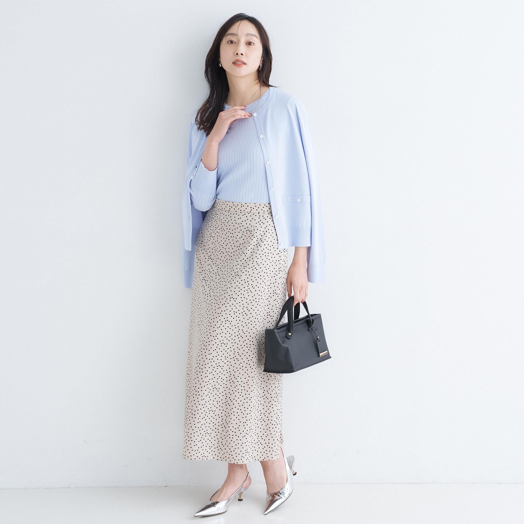 UNTITLED「【セットアップ可/後ろウエストゴム】ランダムドットスカート」|スカート|