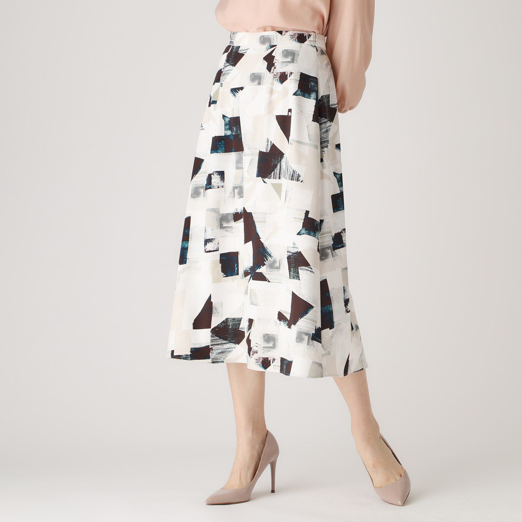 COUP DE CHANCE「【洗える／日本製】幾何学柄フレアスカート」|スカート|グレージュ(150)