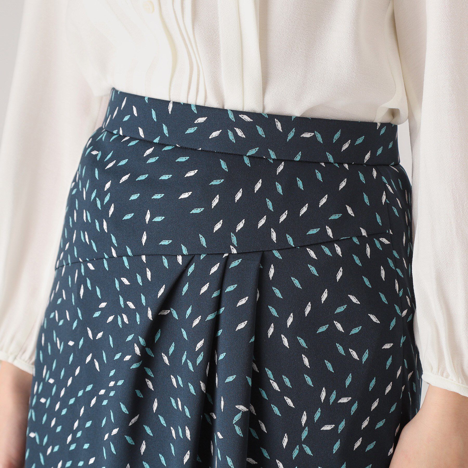 COUP DE CHANCE「【洗える／日本製】ジオメトリック柄タイトスカート」|スカート|