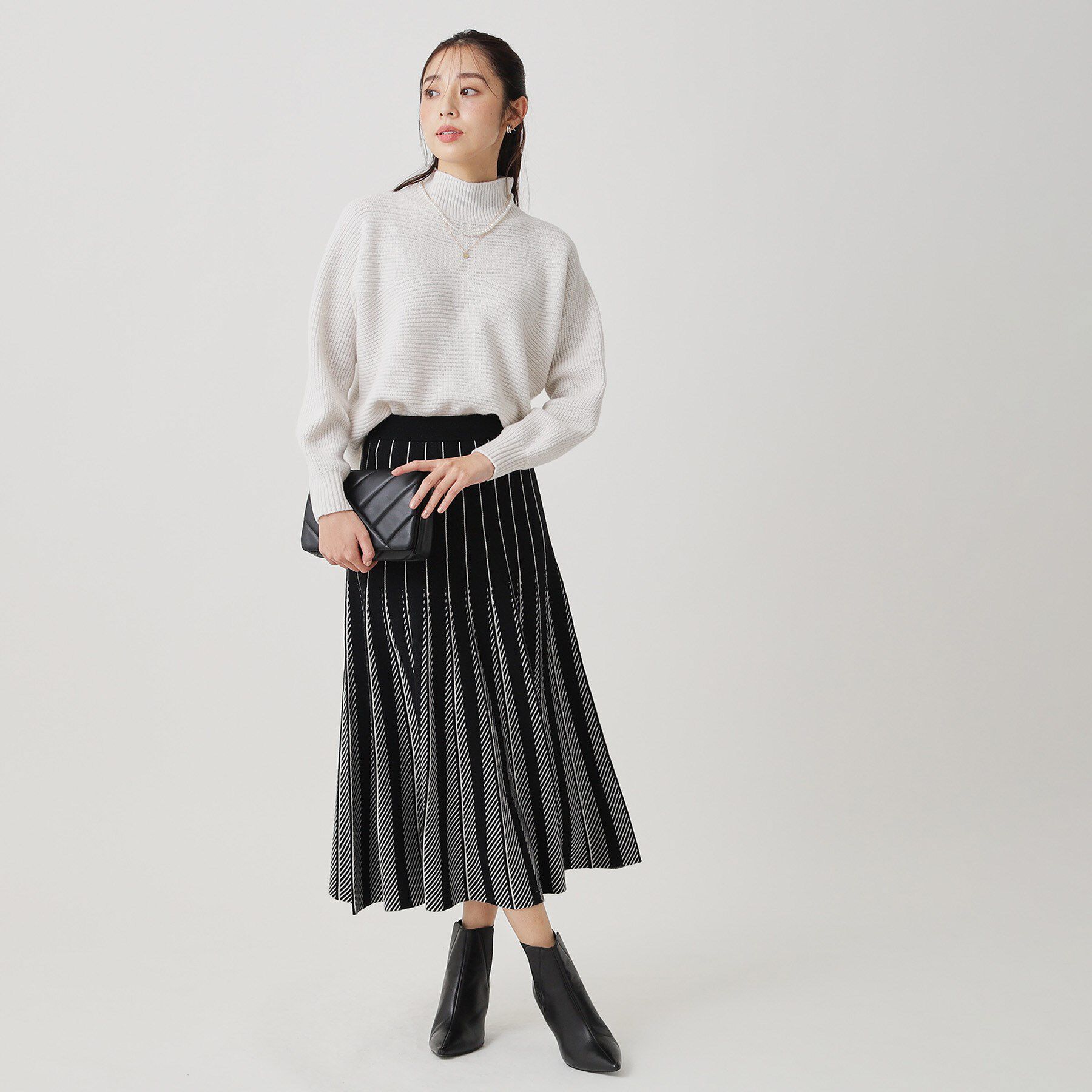 COUP DE CHANCE「【手洗い可／日本製／温かく軽い】ミドルゲージニットトップス」|ニット・セーター|