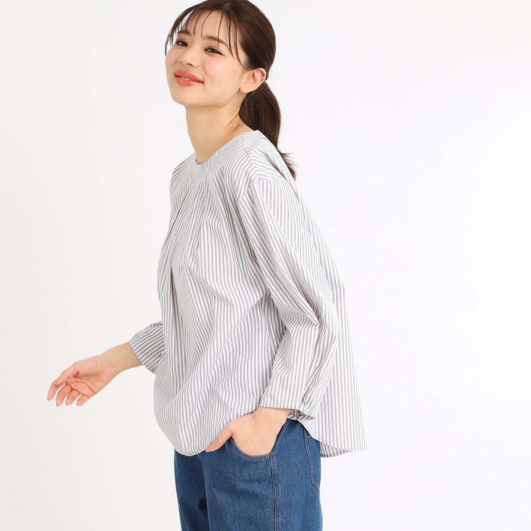 Reflect「【夏SALE／E‐QUALITY／手洗い可】タックディティールブラウス」|シャツ・ブラウス|