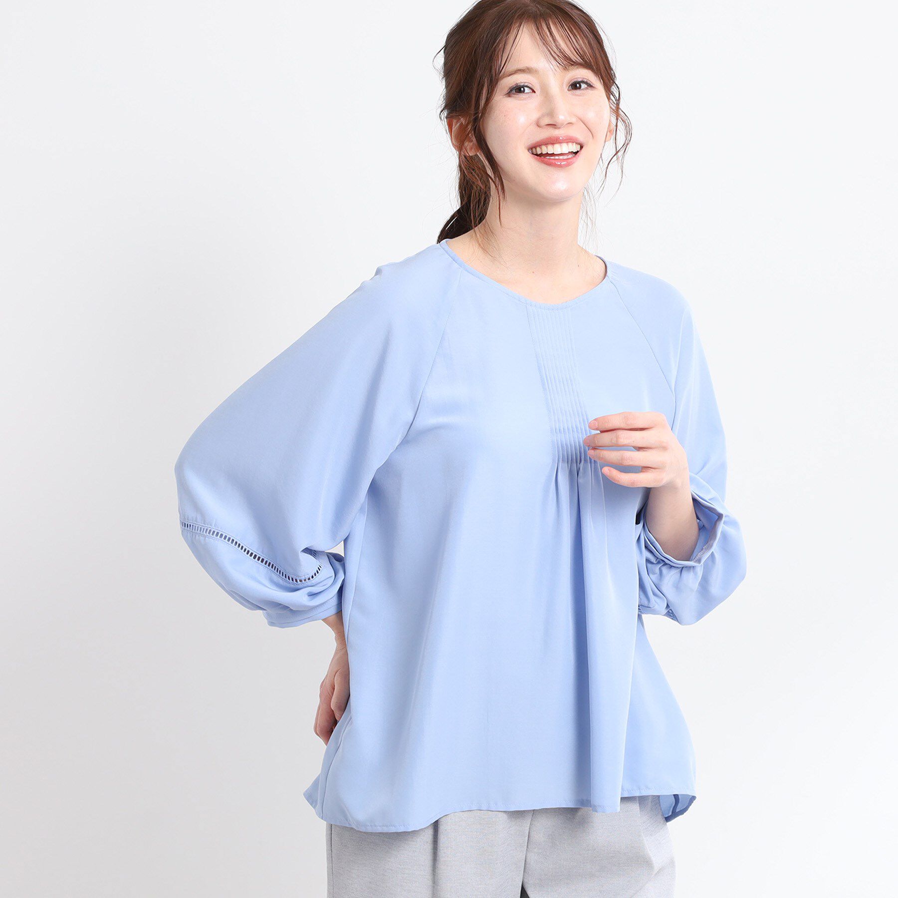 Reflect「【E‐QUALITY／手洗い可】ピンタックブラウス」|シャツ・ブラウス|ブルー(091)