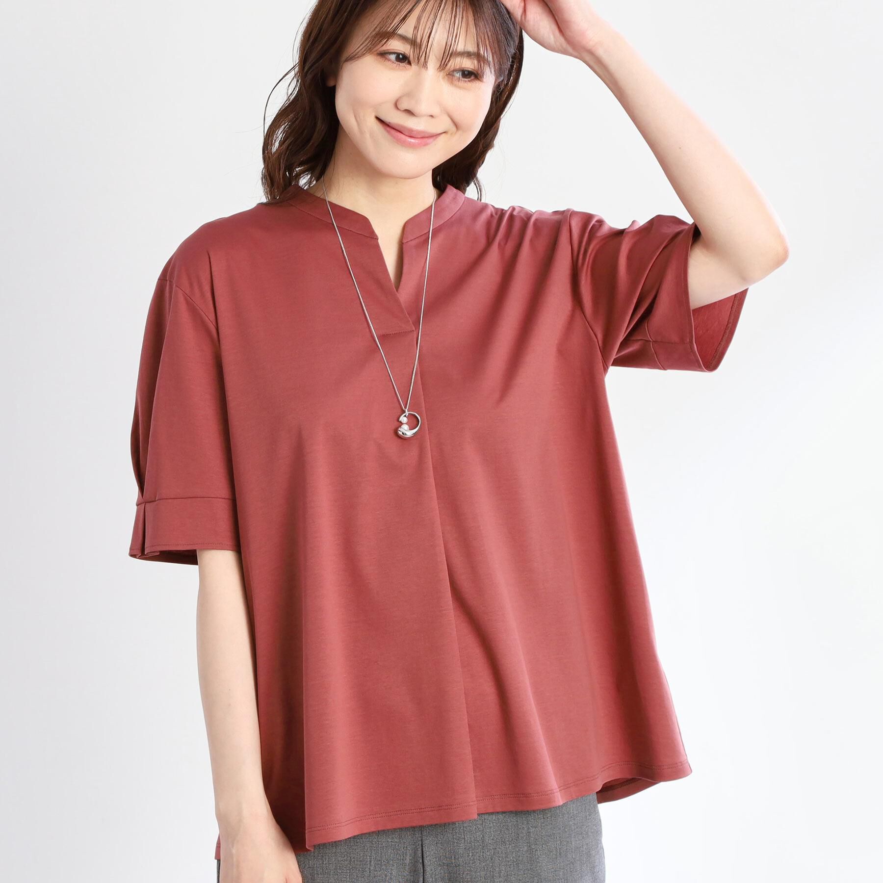 Reflect「【すっきり見え！長め丈／マシンウォッシュ可】スキッパーネックジャージトップス」|Tシャツ・カットソー|