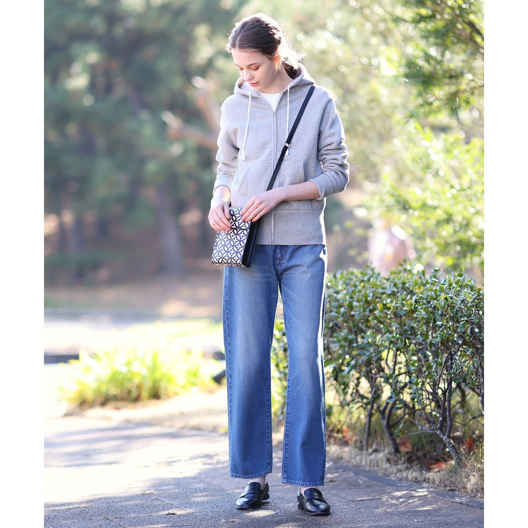 DRESSTERIOR「デキシー吊裏毛ジップアップパーカ」|パーカー|