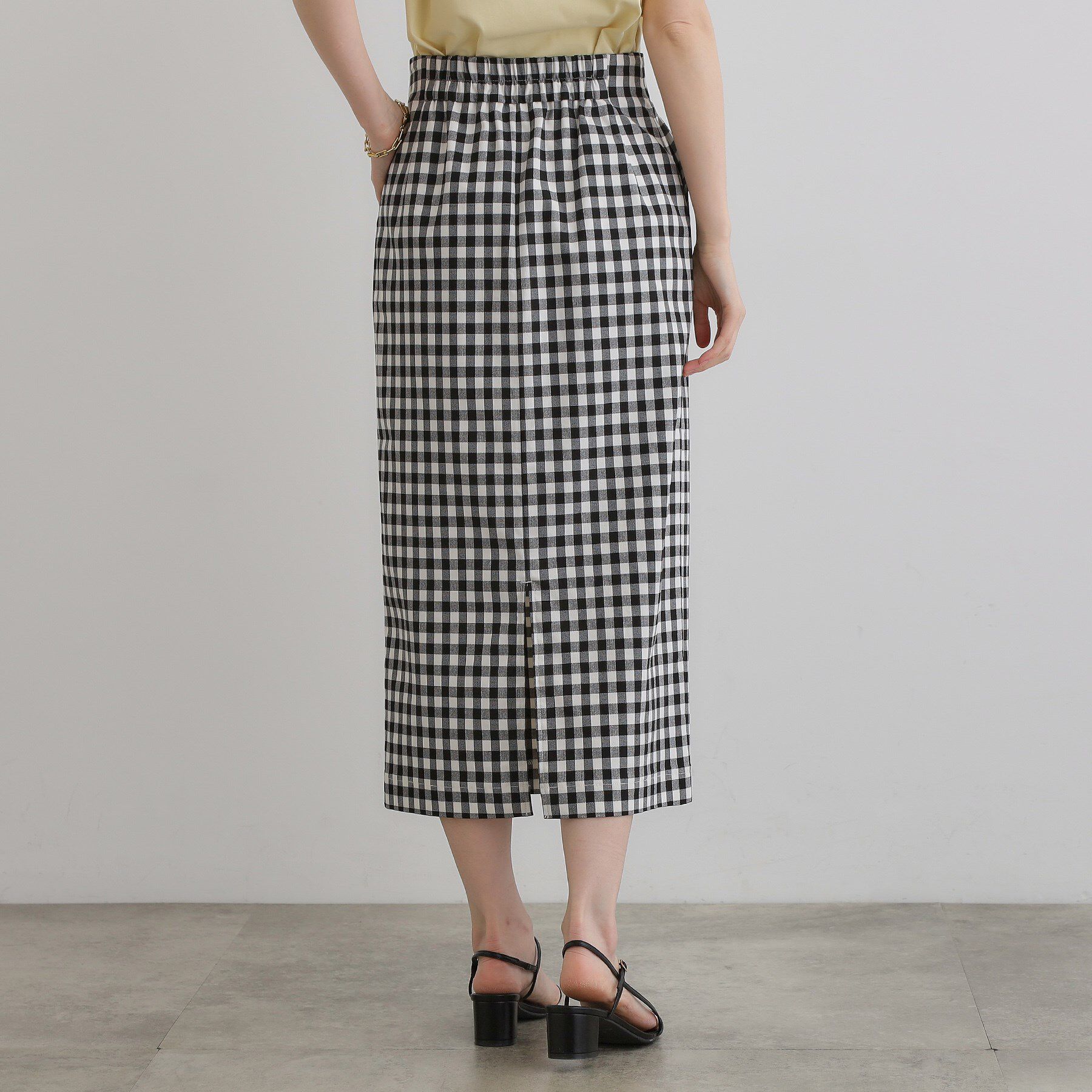 grove「楽ちんときれいを両立 ハイパーナロースカート」|スカート|