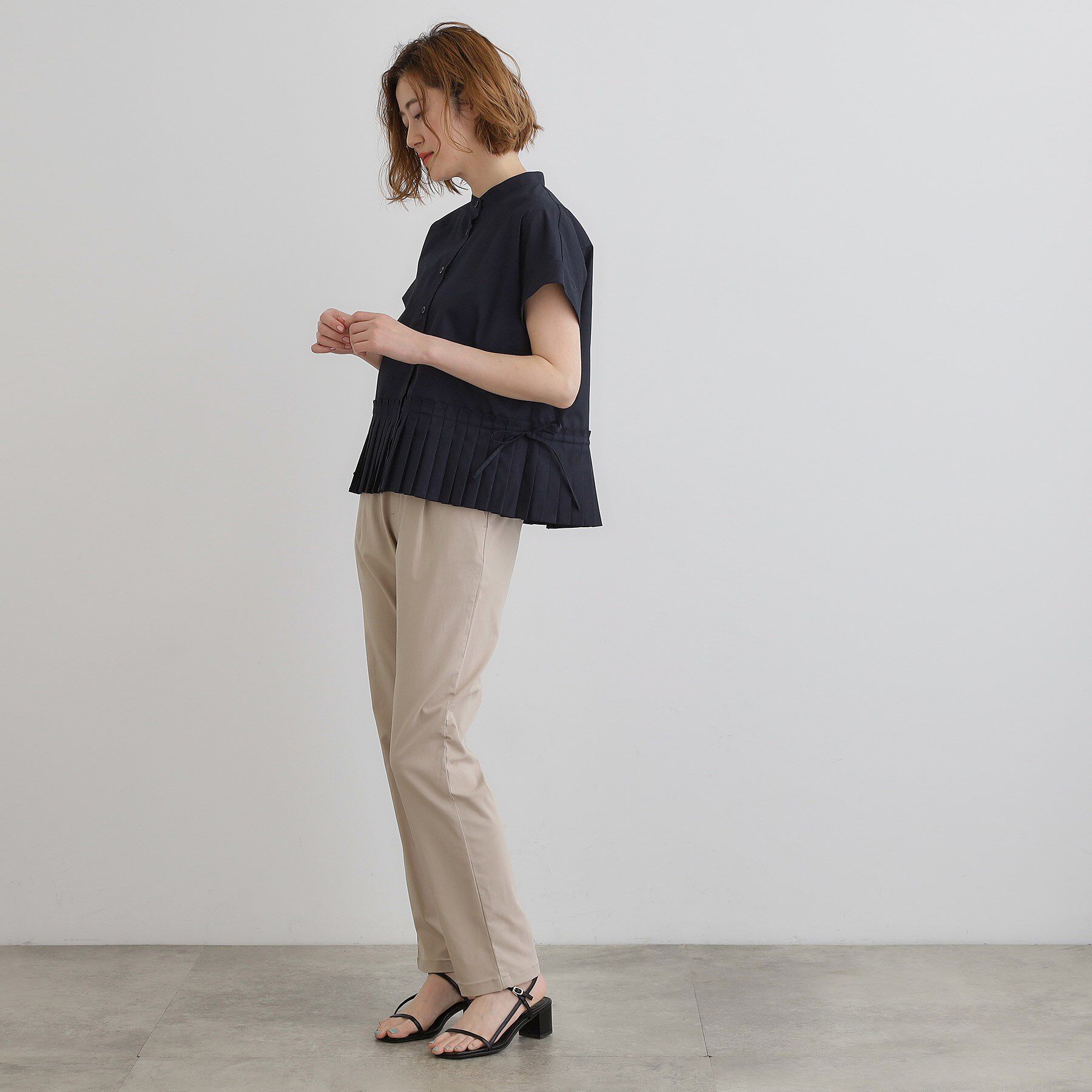 grove「キレイに見えて嬉しい 裾プリーツシャツ」|シャツ・ブラウス|