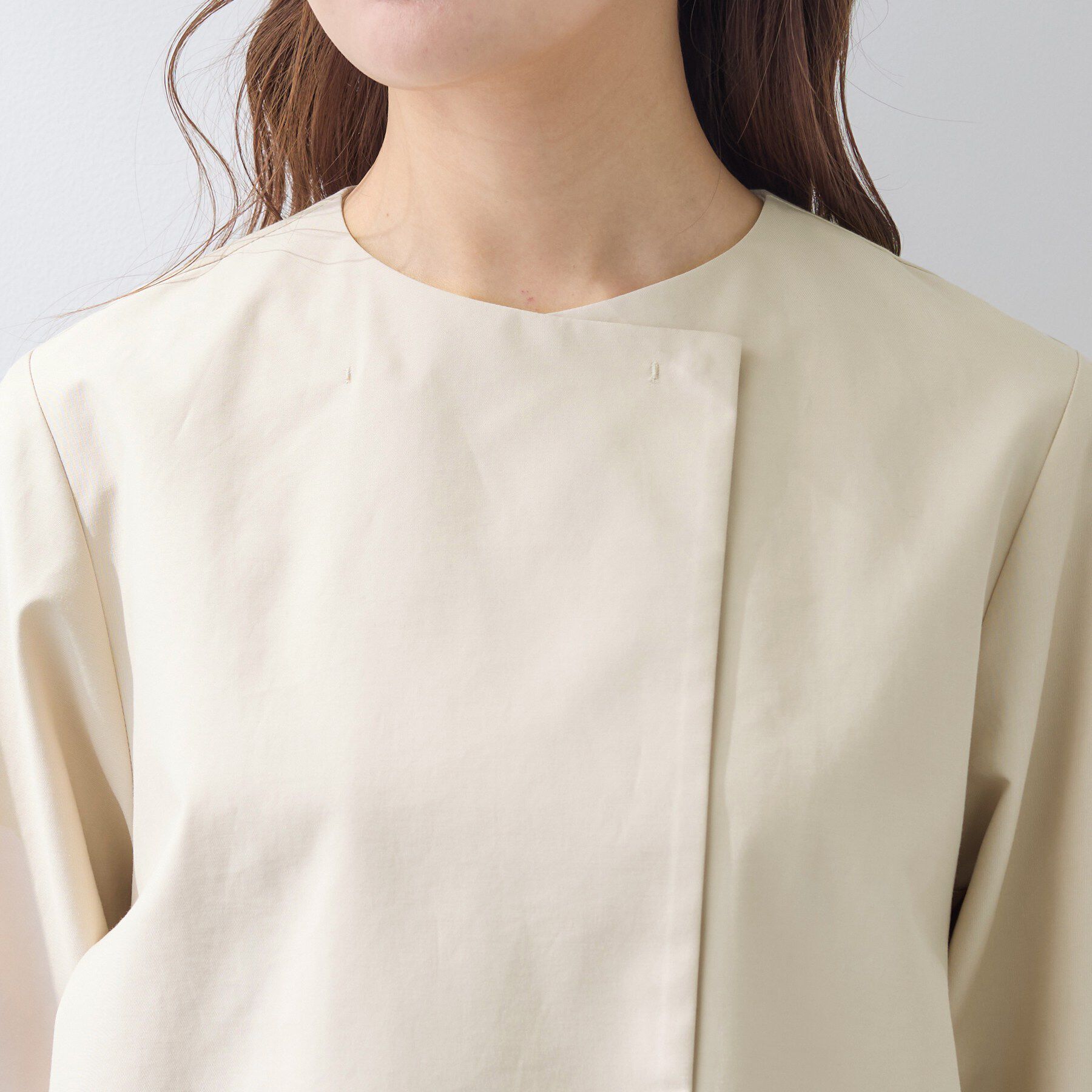 INDIVI「【撥水/軽量】ミドル丈 ミニマルトレンチコート」|トレンチコート|