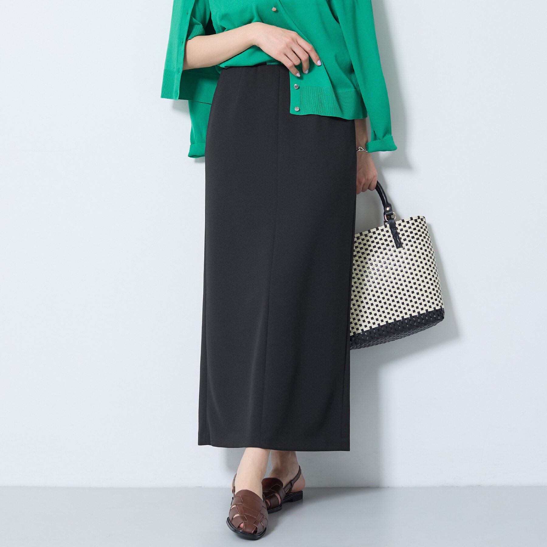 INDIVI「【洗える／Iライン】ジャージスカート」|スカート|ブラック(019)