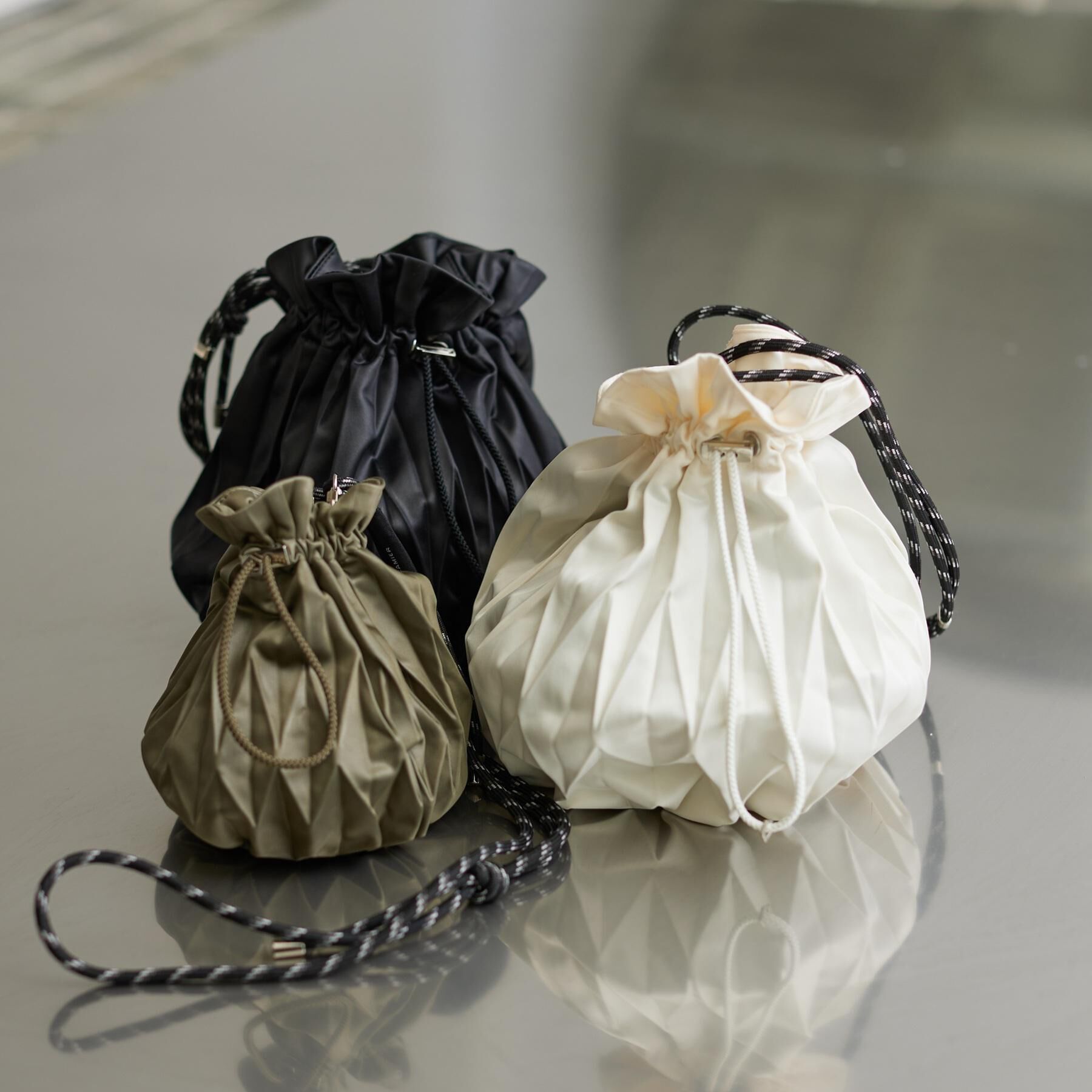 GALLEST「【RECAMIER】プリーツ巾着 middle」|ショルダー・メッセンジャー|