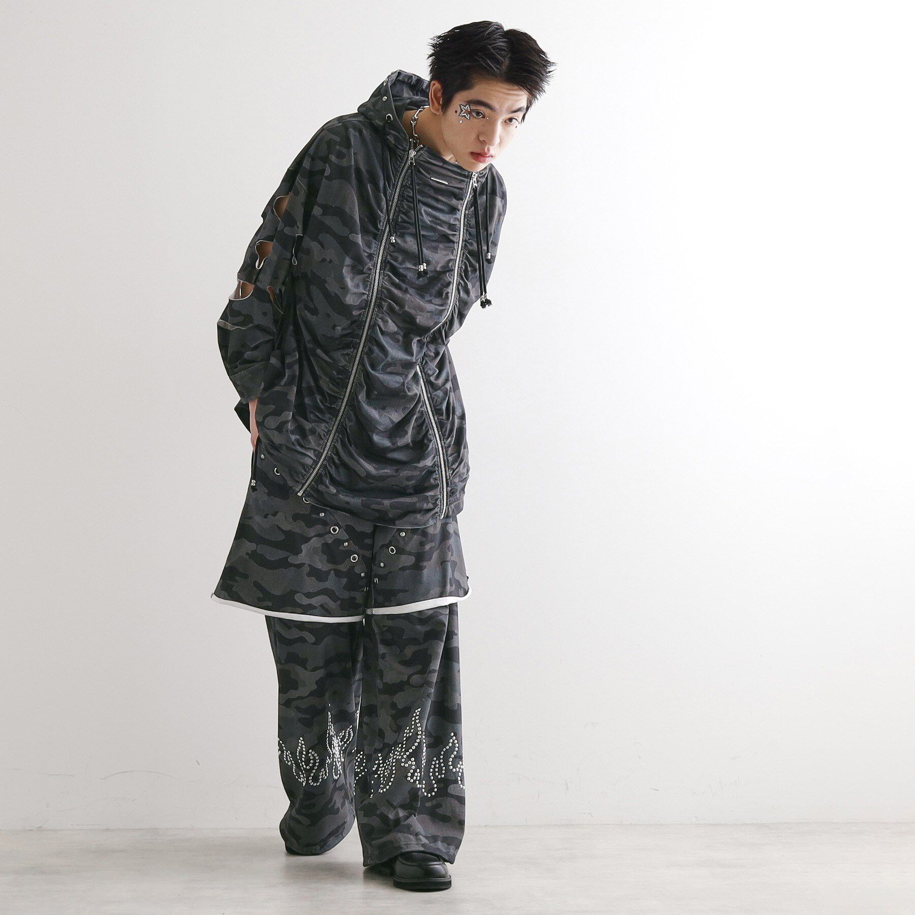 tk.TAKEO KIKUCHI「K&rsquo;PJT by AOI 『Lightweight Parka』」|パーカー|