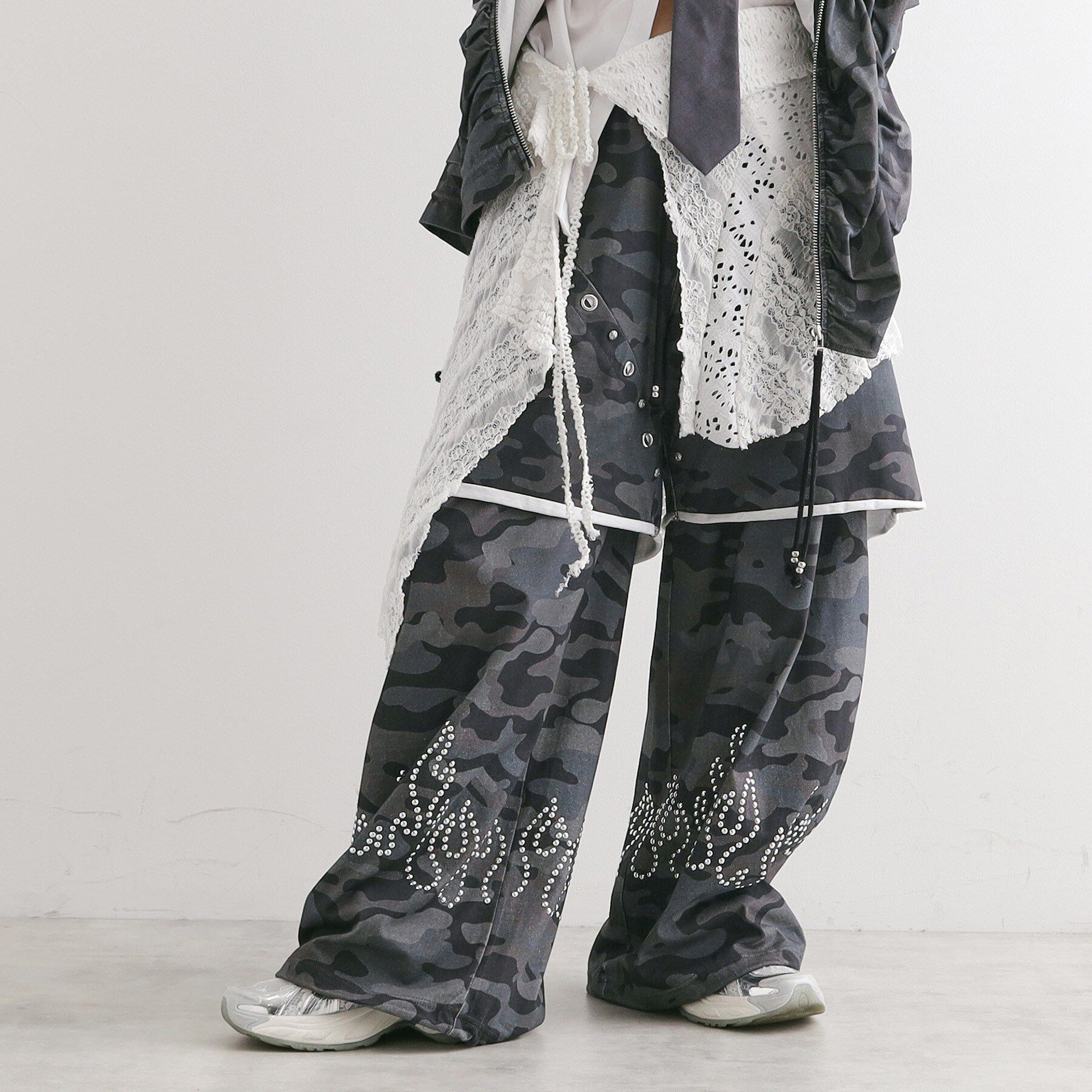 tk.TAKEO KIKUCHI「K&rsquo;PJT by AOI 『Lightweight Pants』」|その他|ブラック(119)