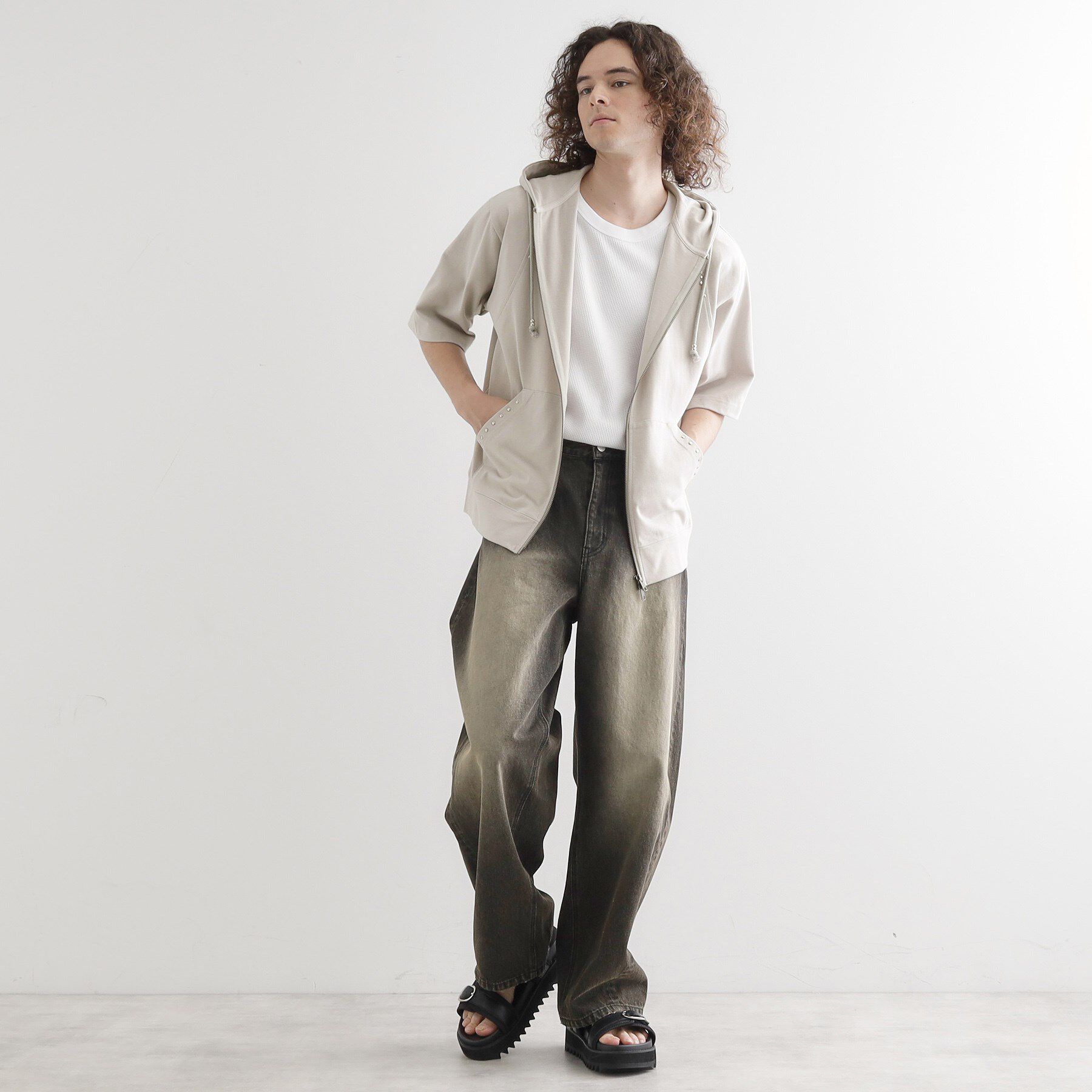 tk.TAKEO KIKUCHI「スタッズ ダブルZIPパーカ」|パーカー|