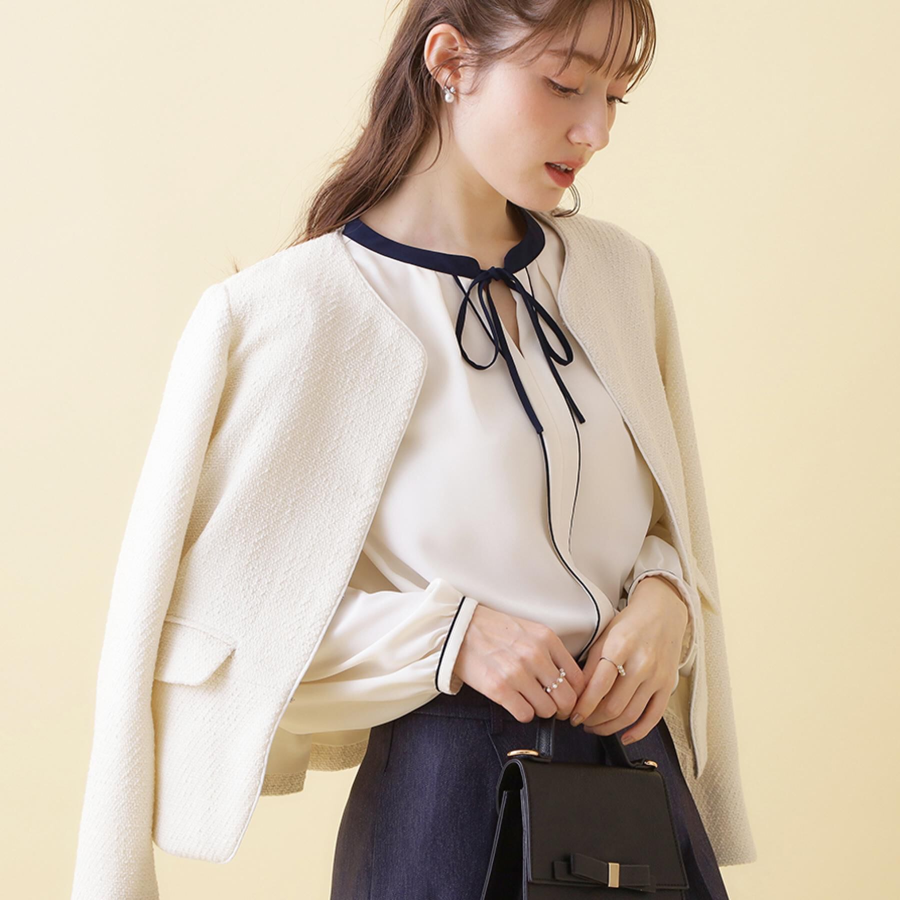 Couture broach「【ハレの日・通勤】カルゼスラブツイードジャケット」|ノーカラージャケット|