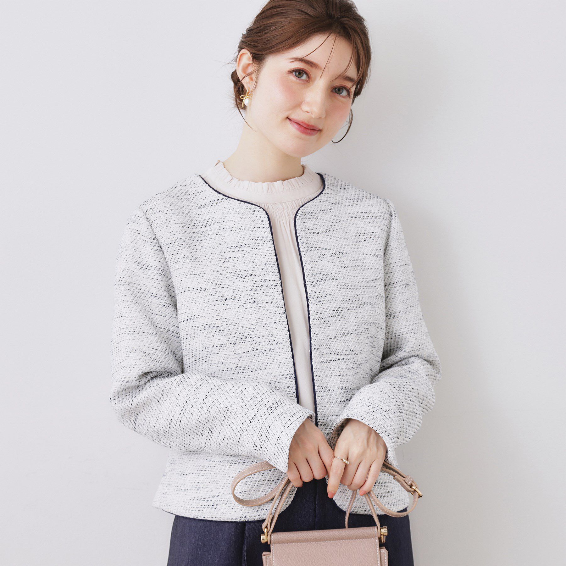 Couture broach「【ハレの日・通勤】カルゼスラブツイードジャケット」|ノーカラージャケット|