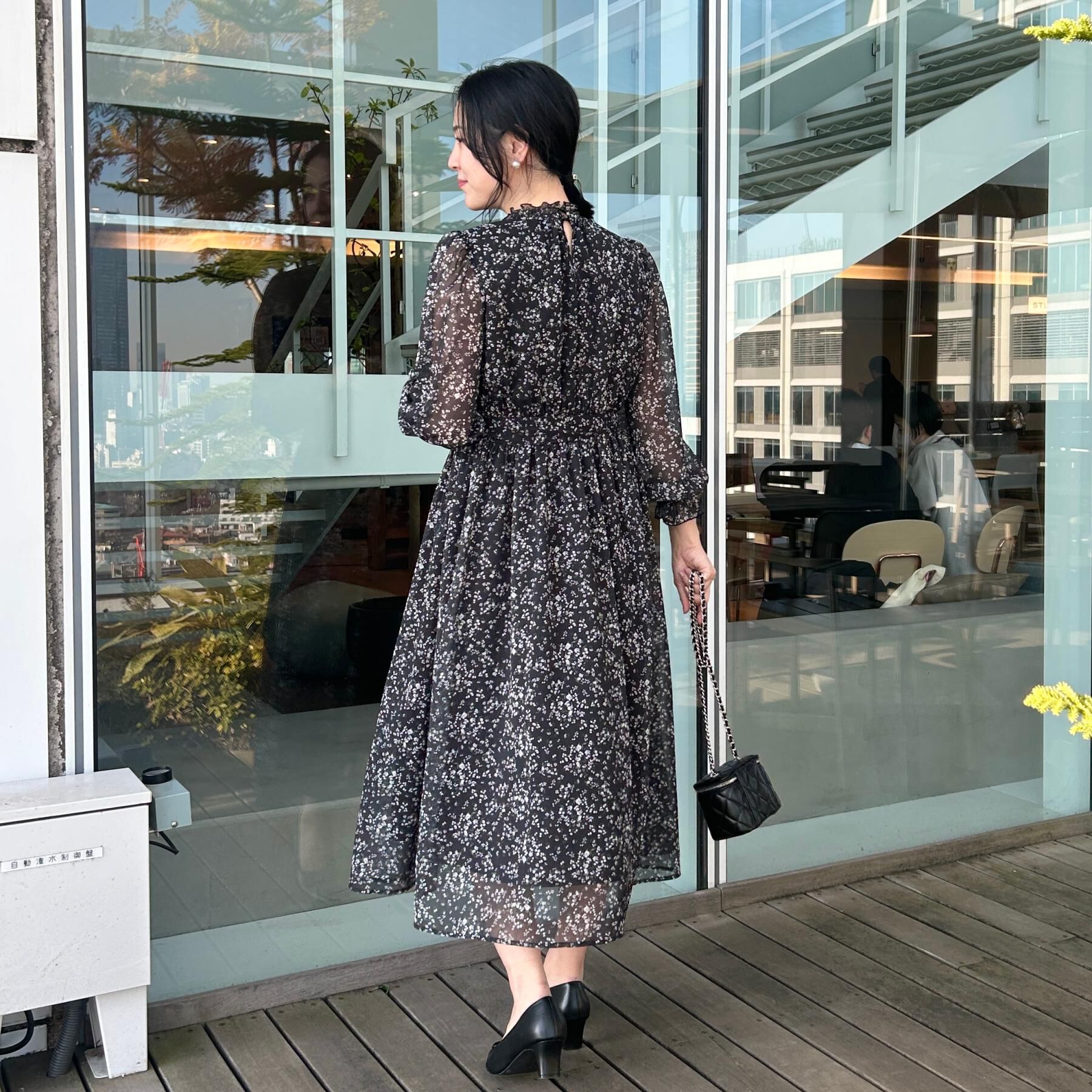 Couture broach「【洗える・着映え】楊柳小花シャーリングワンピース」|ワンピース|