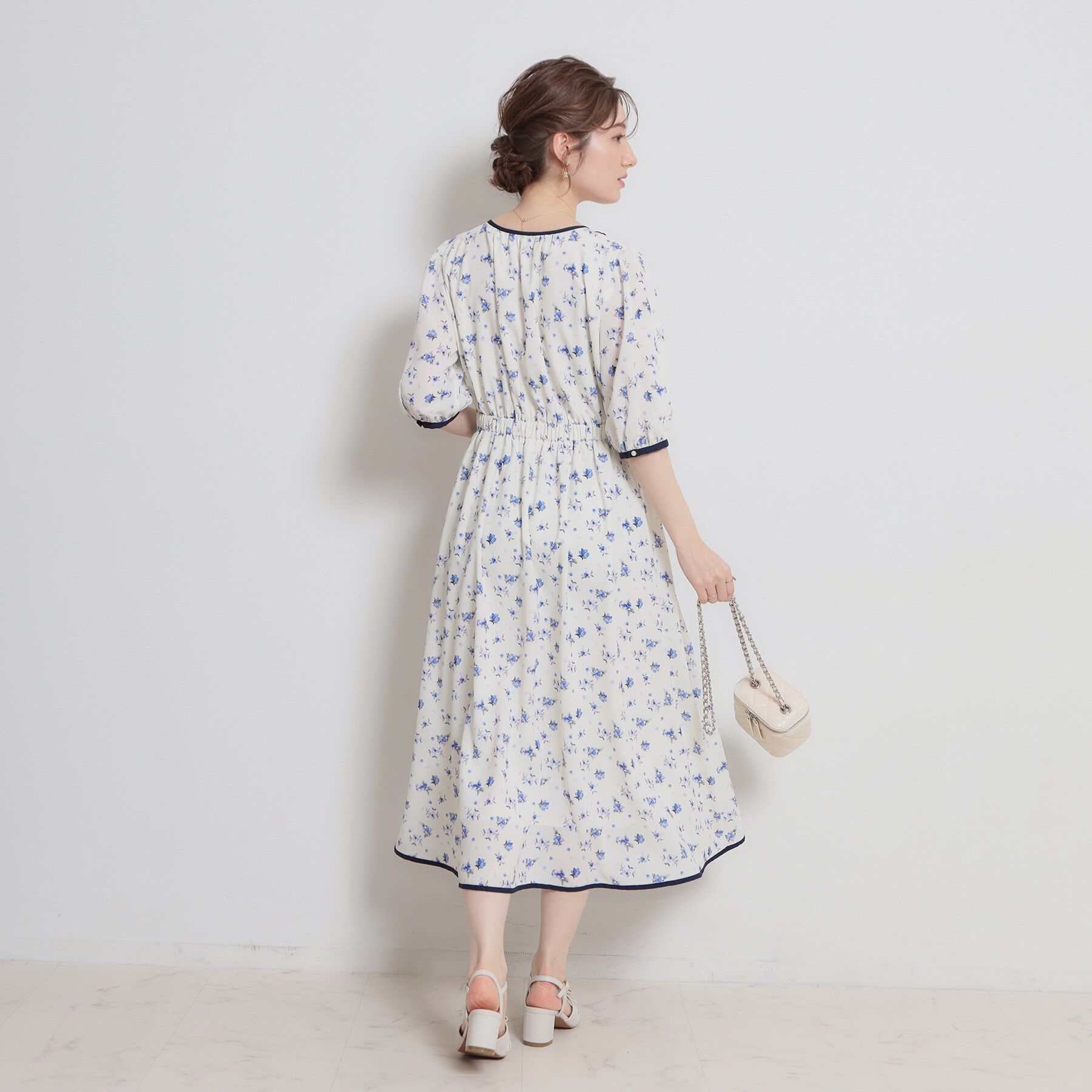 Couture broach「【着映え】水彩フラワーワンピース」|ワンピース|