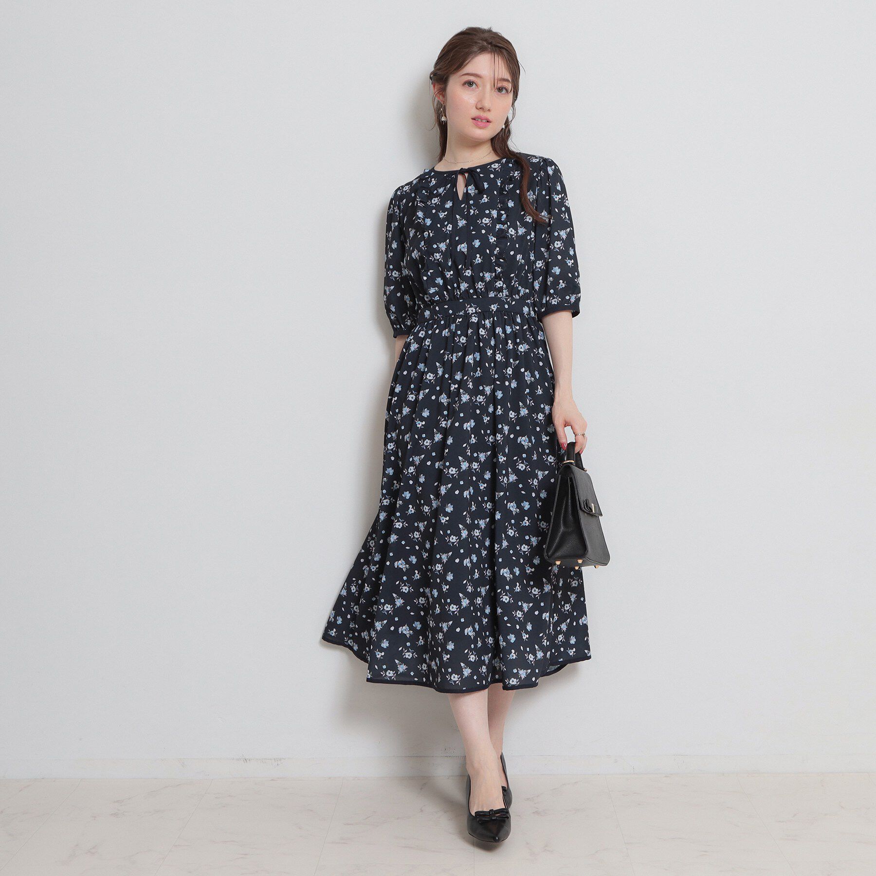 Couture broach「【着映え】水彩フラワーワンピース」|ワンピース|