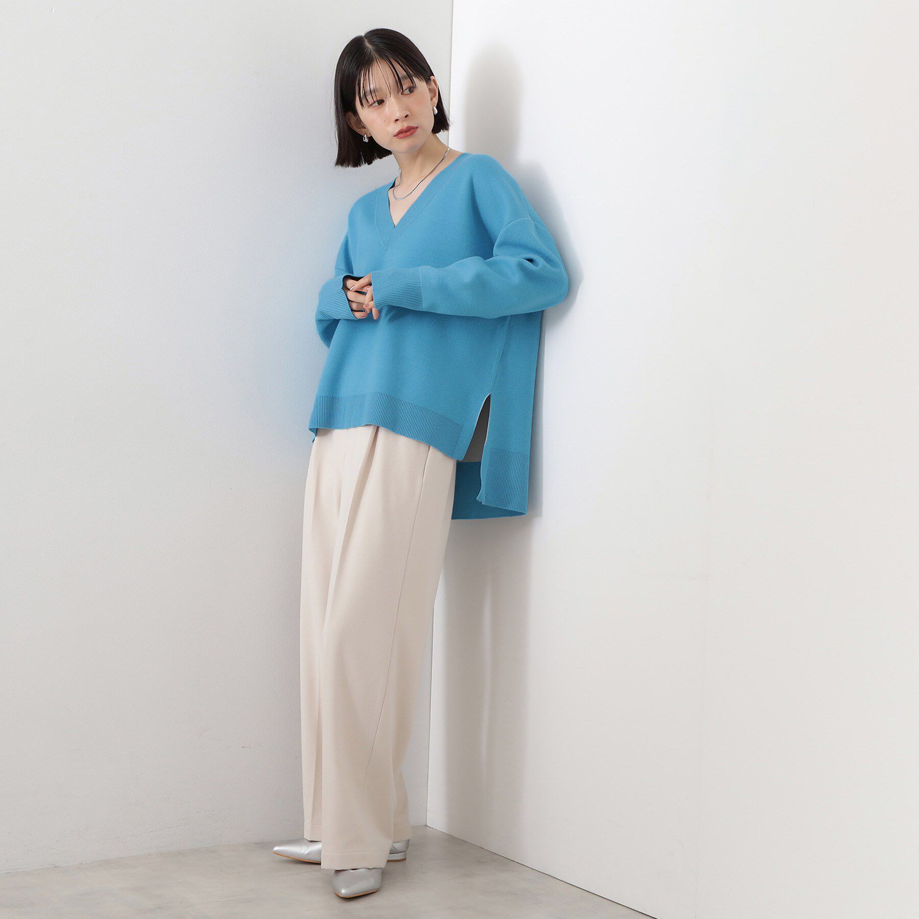 THE SHOP TK「【体型カバー】ゆったり サイドスリットニット」|ニット・セーター|