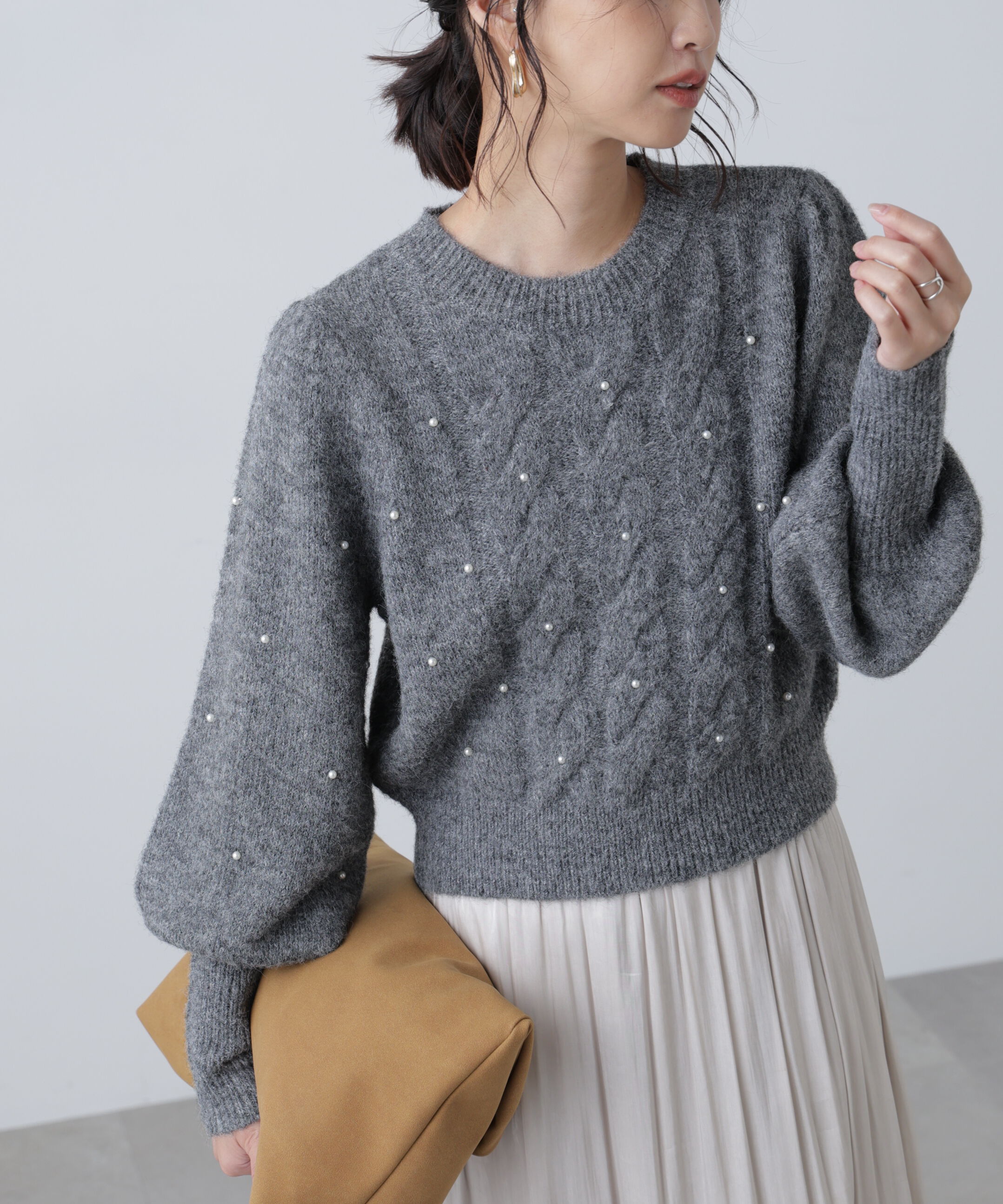  「パール付きケーブルショート丈ニット」|ニット・セーター|