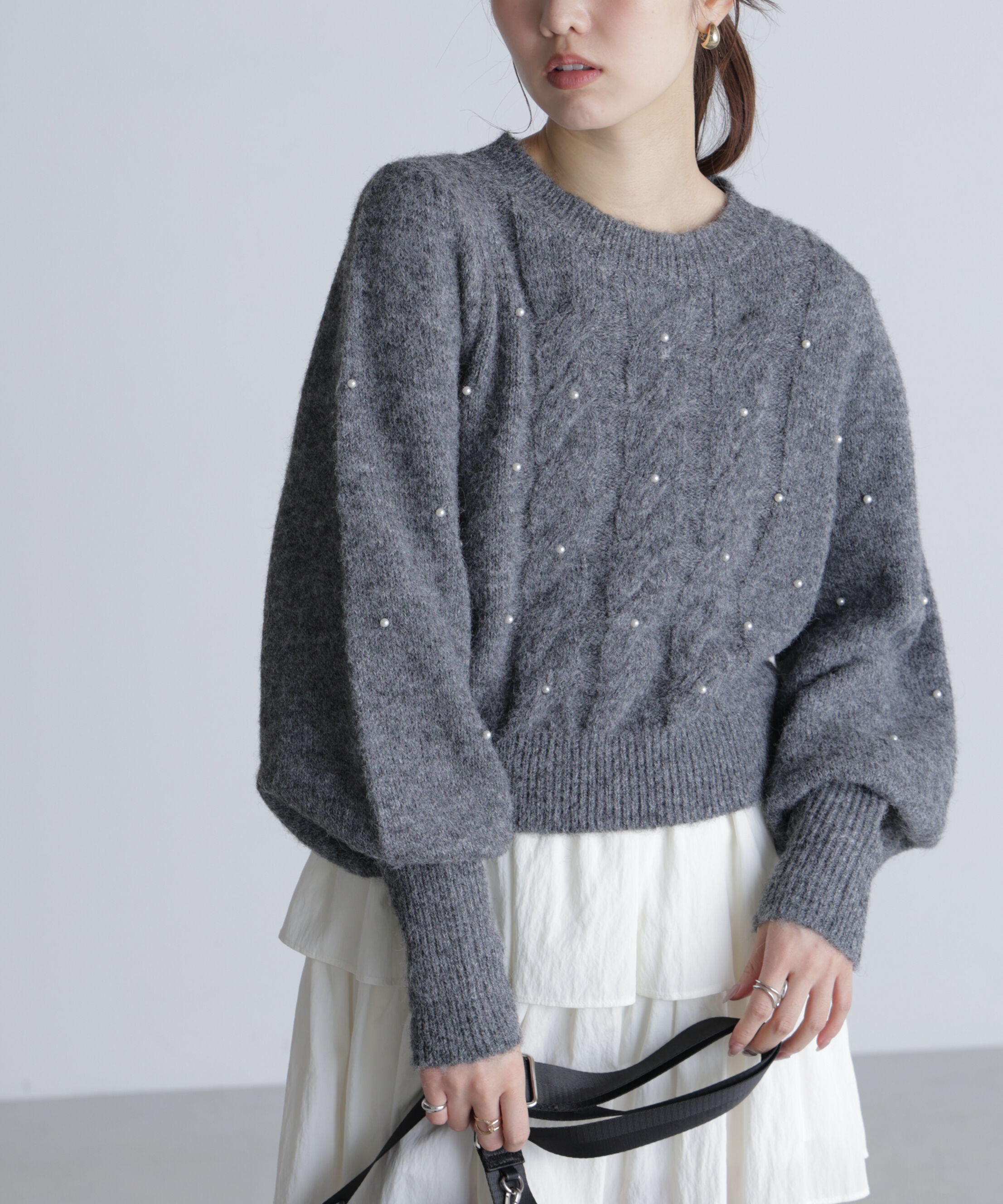  「パール付きケーブルショート丈ニット」|ニット・セーター|