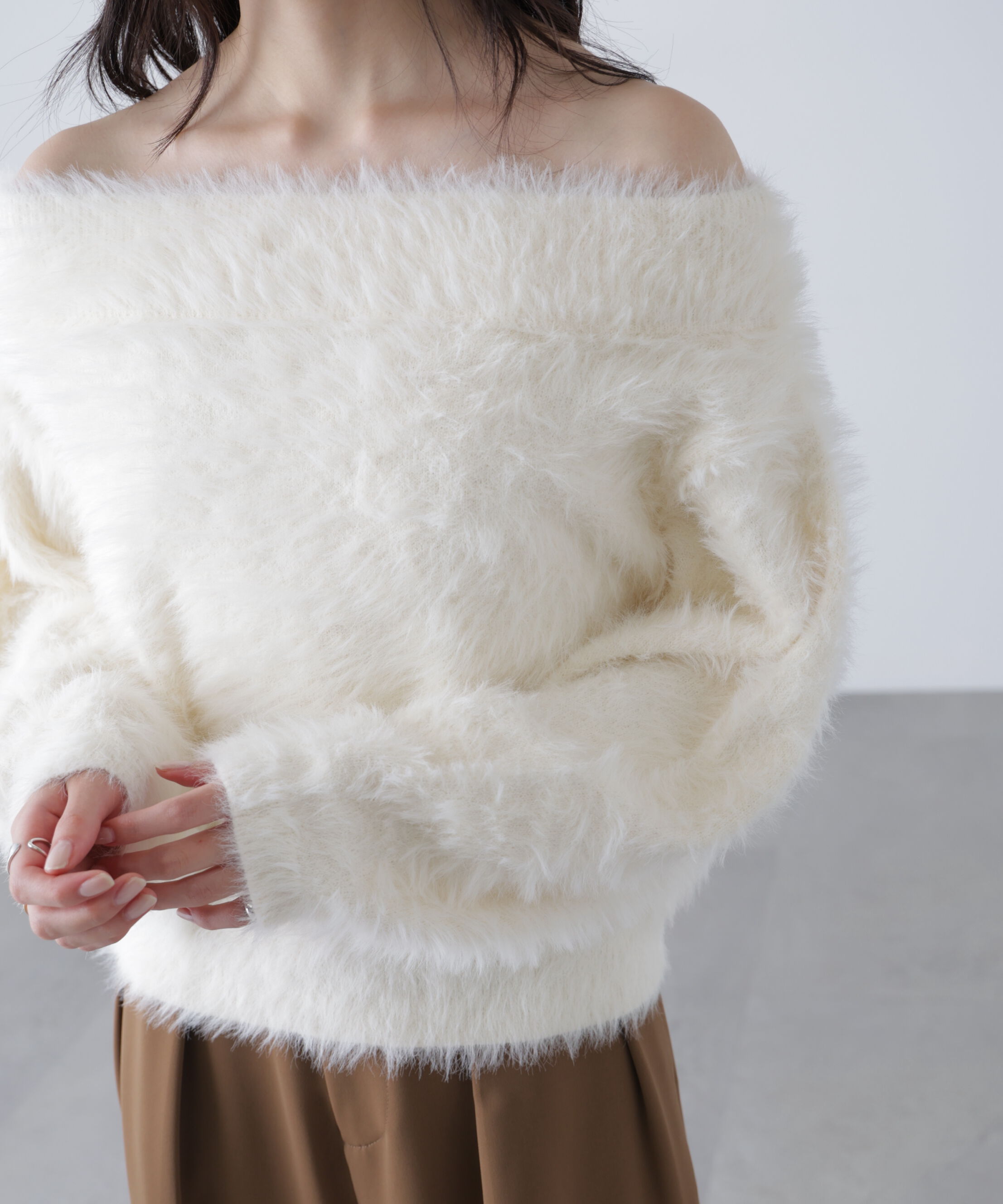  「ロングシャギーオフショルニット」|ニット・セーター|