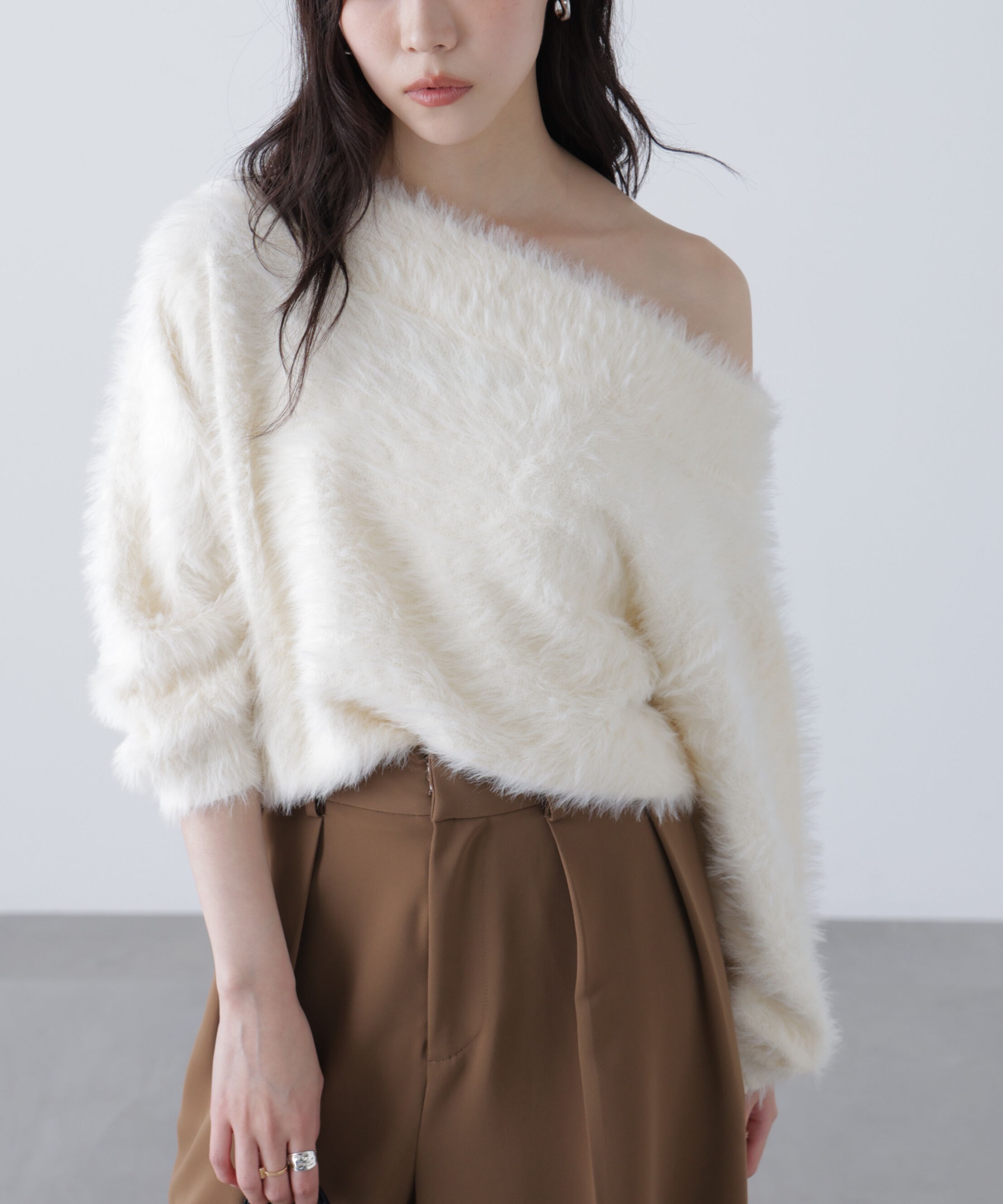  「ロングシャギーオフショルニット」|ニット・セーター|