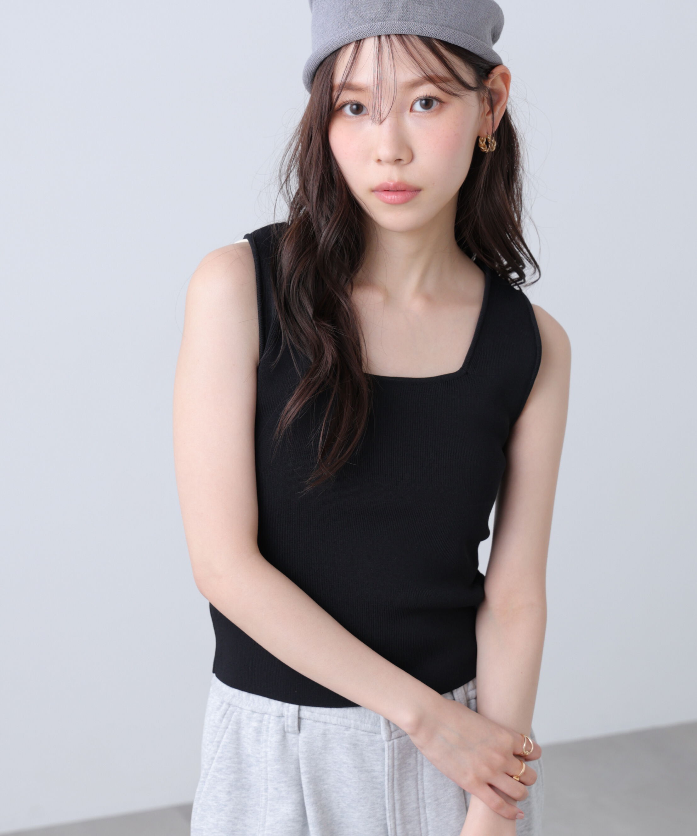  「総針スクエアネックタンクニット」|ニット・セーター|ブラック