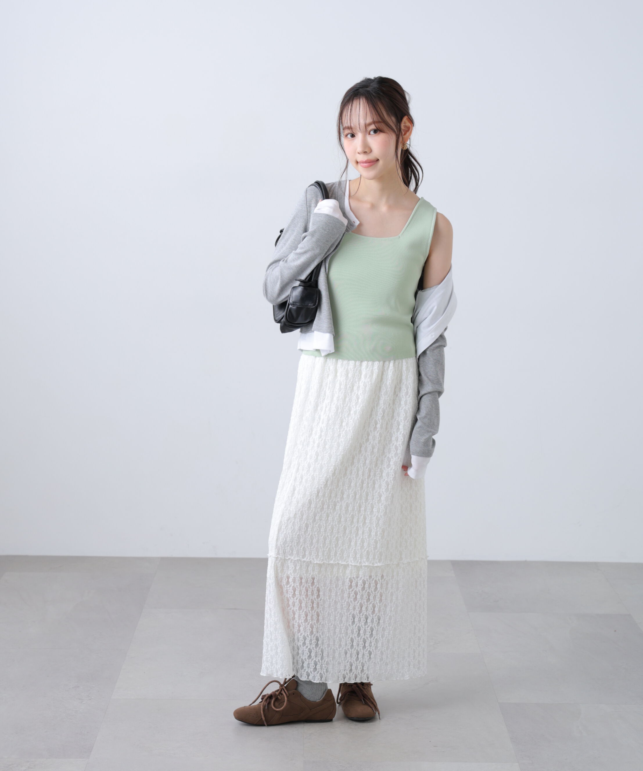  「総針スクエアネックタンクニット」|ニット・セーター|