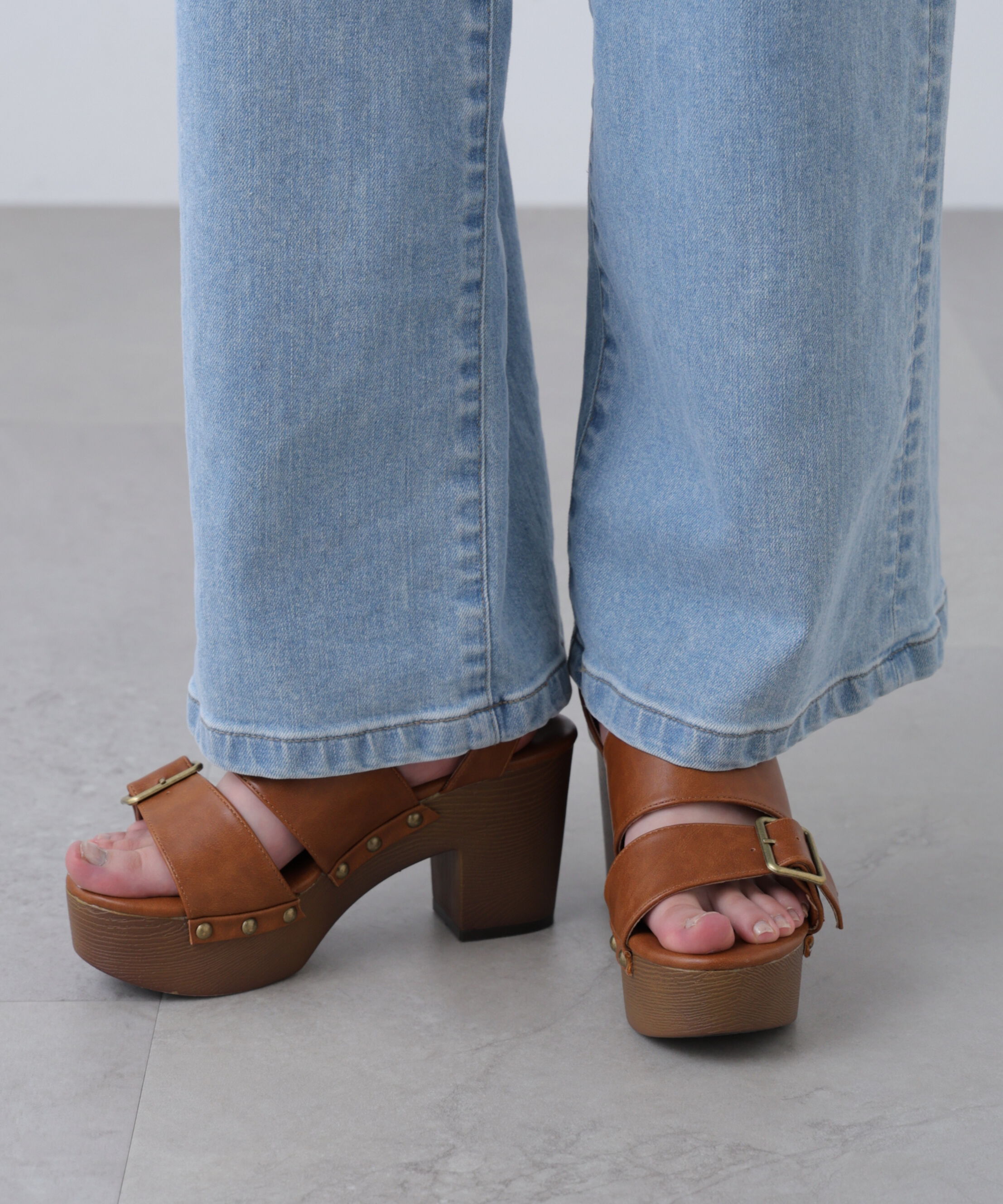  「スタッズサンダル」|その他|ブラウン