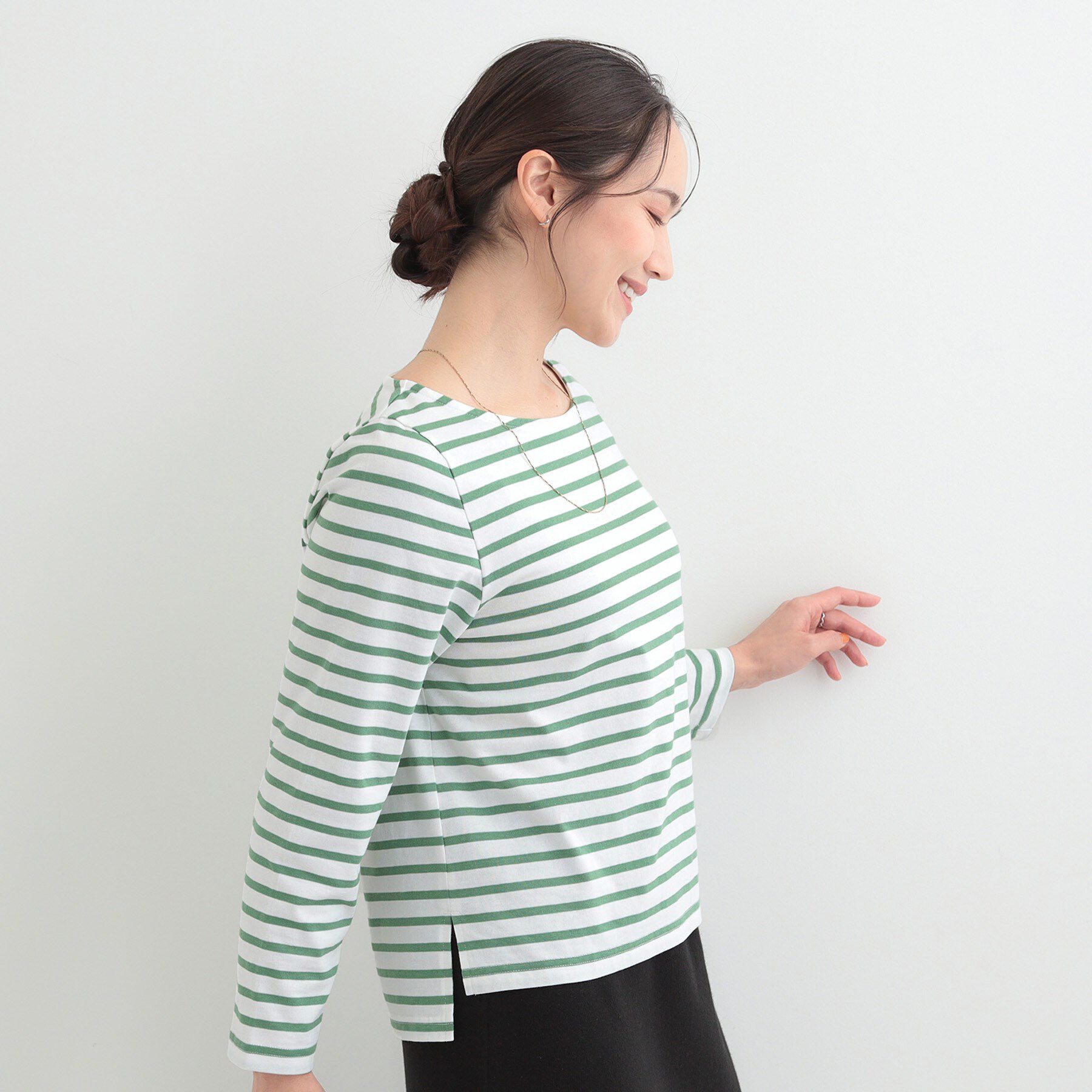 SHOO･LA･RUE「【S-LL/洗濯機可】着こなしいろいろ 首元すっきりボートネック ボーダーロンT」|Tシャツ・カットソー|