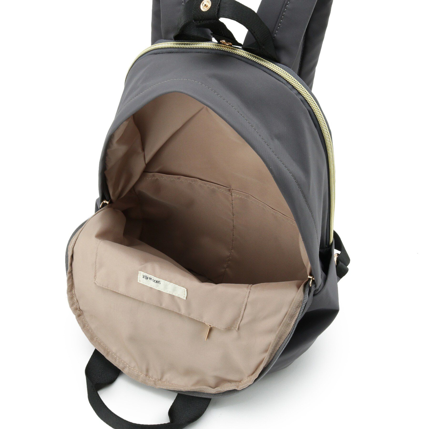 SHOO･LA･RUE「【撥水/9ポケット】コロンとしたフォルムが愛らしい キャリーオン ラウンドリュック」|リュック|