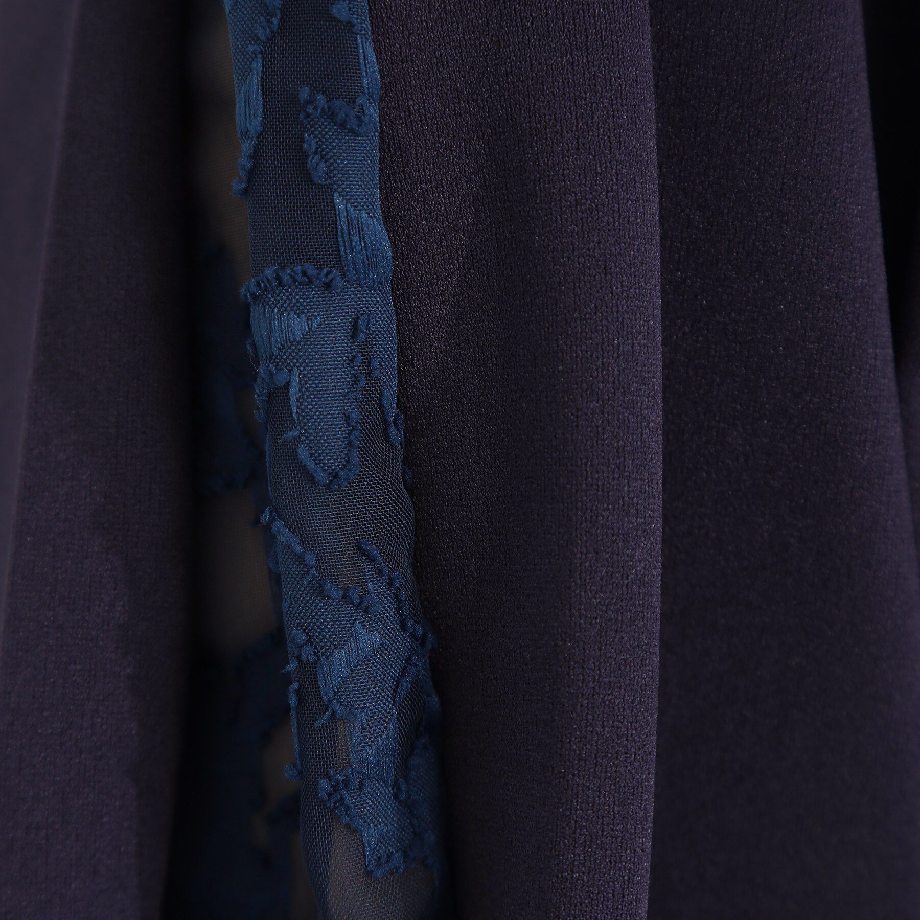 SHOO･LA･RUE「【洗濯機可/S-LL/ストレッチ】スリットレーススリーブトップス」|Tシャツ・カットソー|