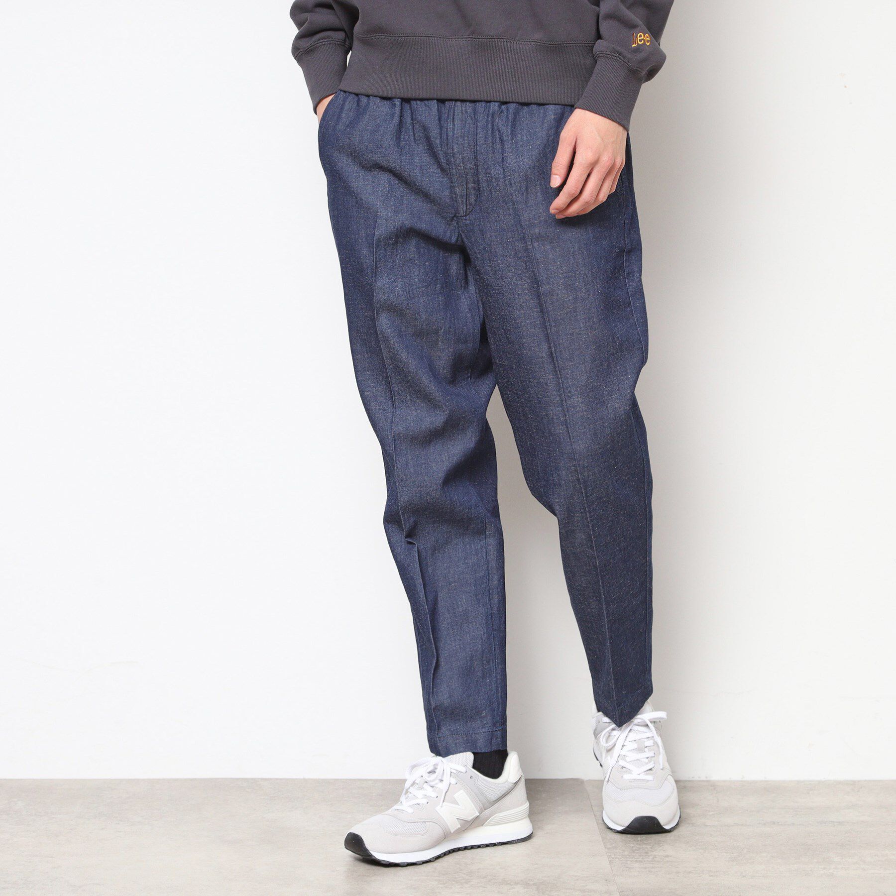 Dessin「【ウエストゴム・洗える】綿麻デニムリラックスパンツ」|その他|ネイビー(094)