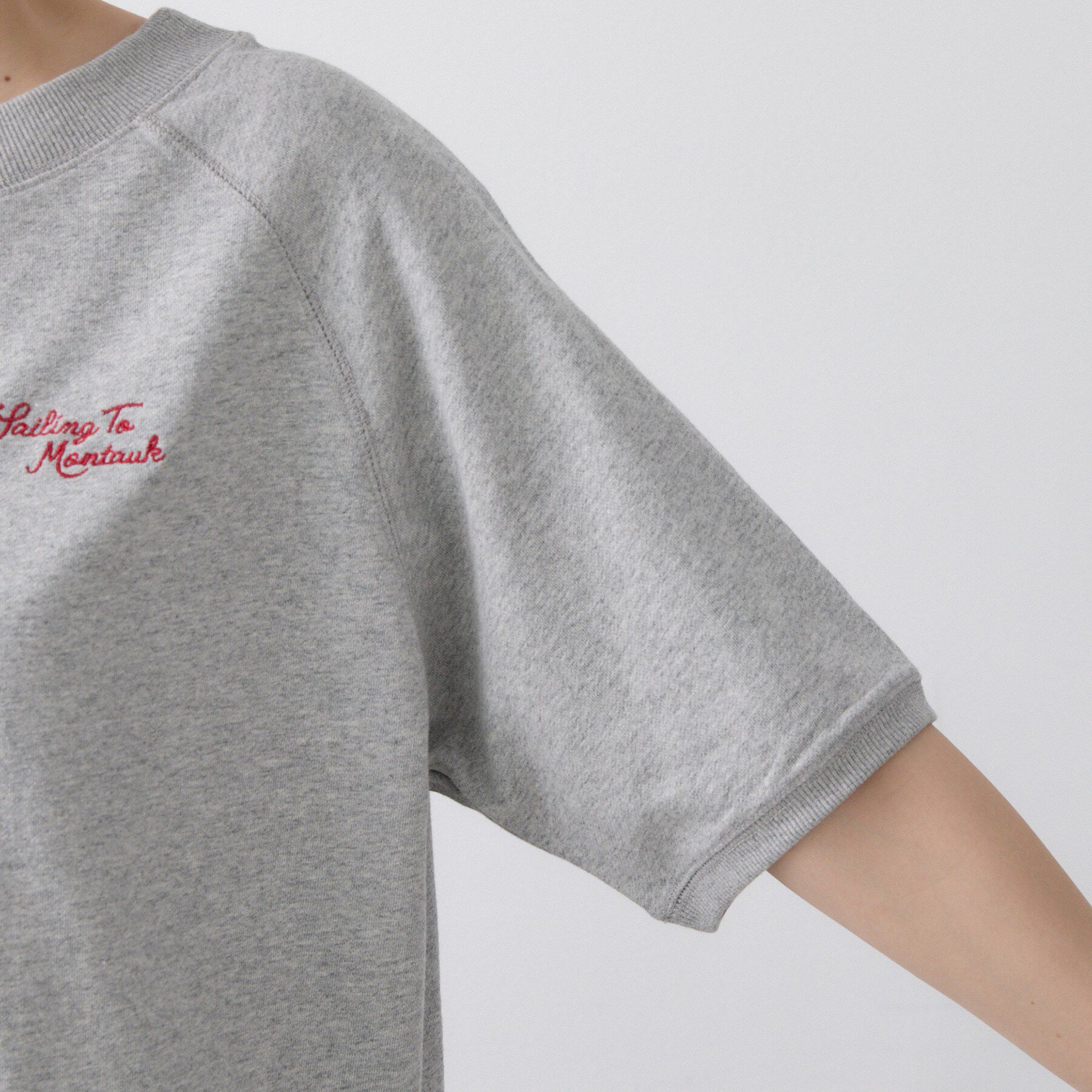 Dessin「【洗える】ミニ裏毛刺繍ロゴプルオーバー」|Tシャツ・カットソー|