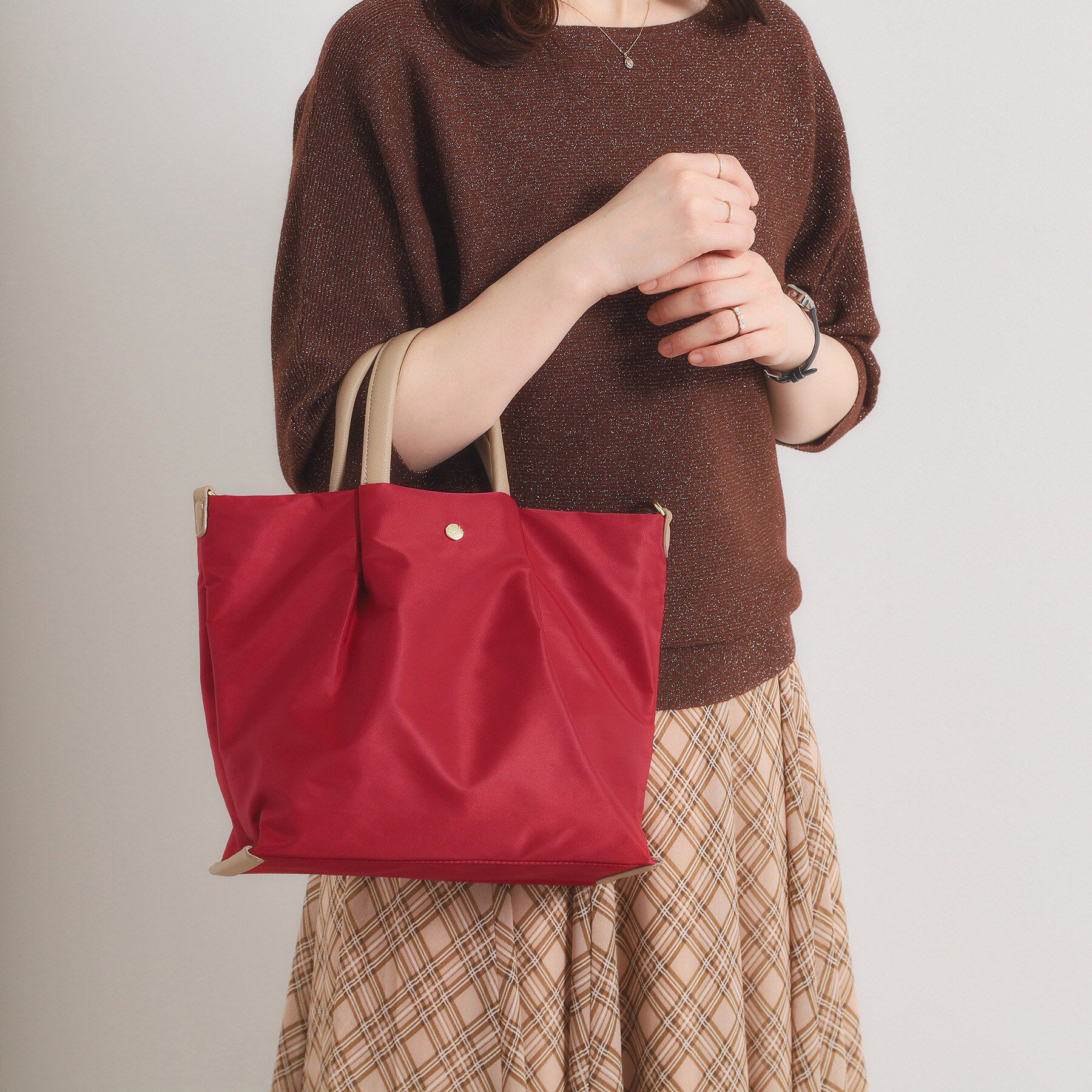 ITS&rsquo;DEMO「【撥水生地】肩楽2WAYトートバッグ」|ハンドバッグ|レッド(063)