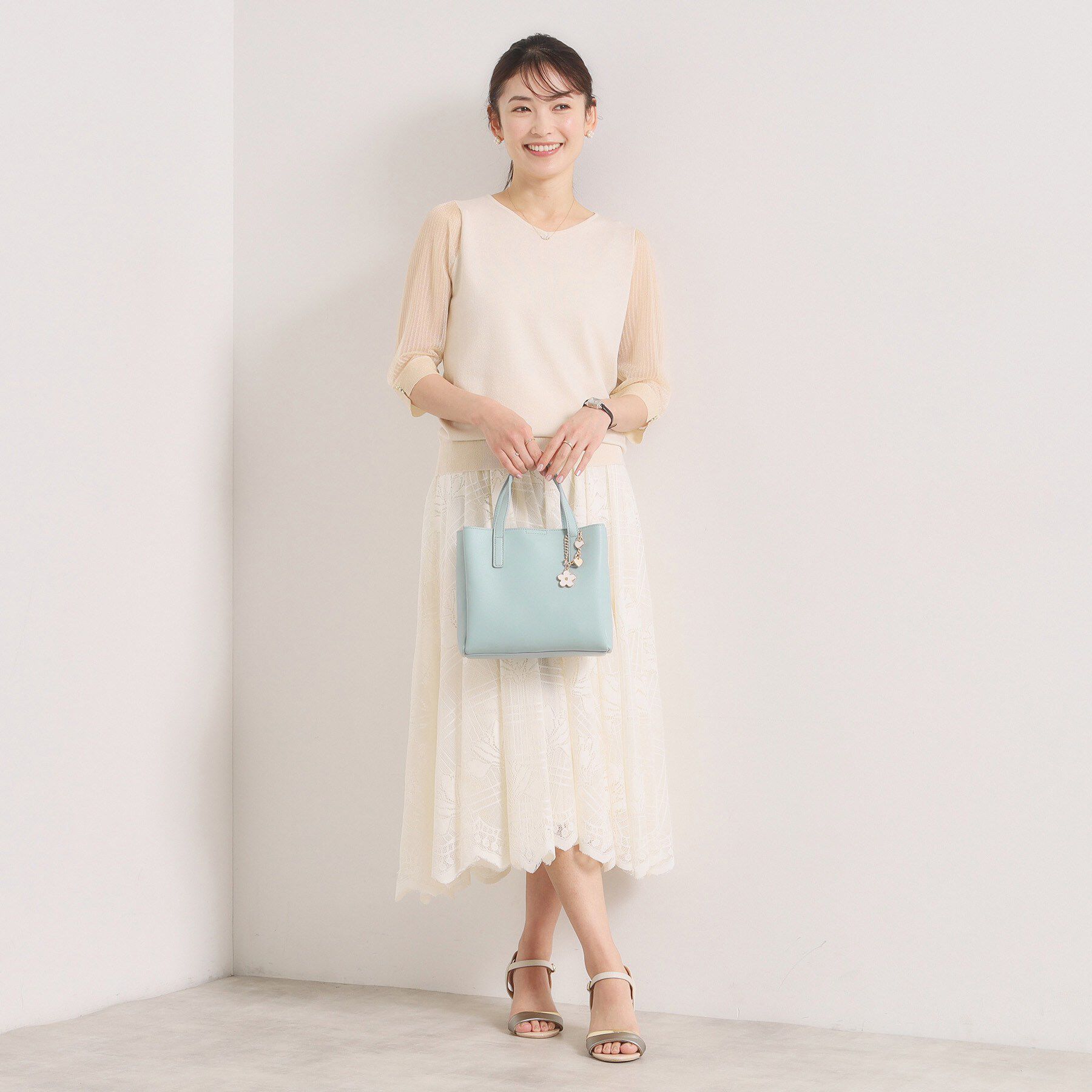 ITS&rsquo;DEMO「フラワーチャーム付2WAYトート」|ハンドバッグ|