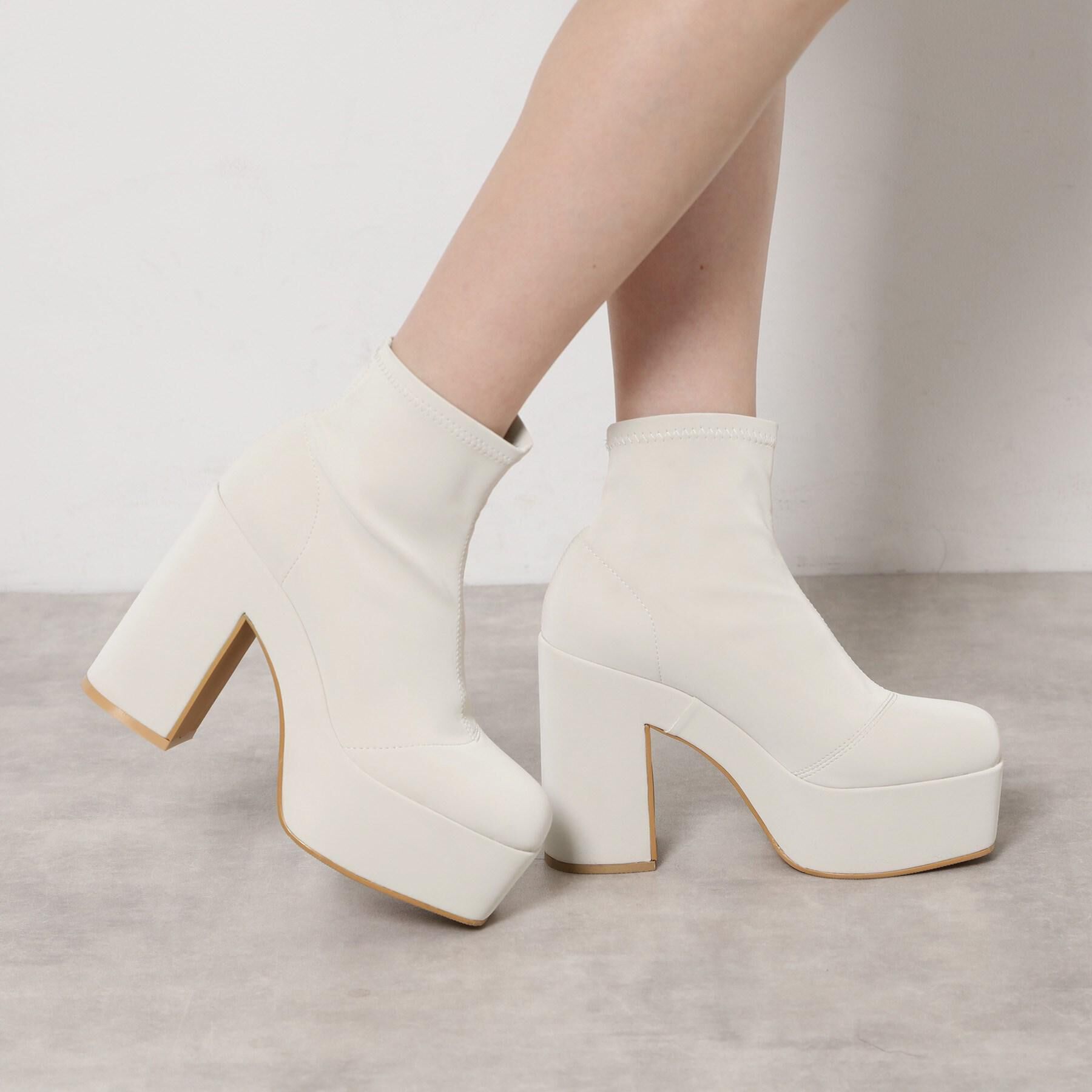 ESPERANZA「【ラク盛り／ショートブーツ】春まで履ける！！リピーター続出／脚長美脚 厚底ショートブーツ 26SS」|ショートブーツ|