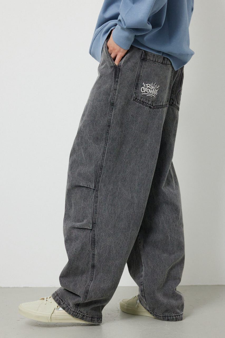 RODEO CROWNS「エンボスロゴデニムパンツ」|デニム|